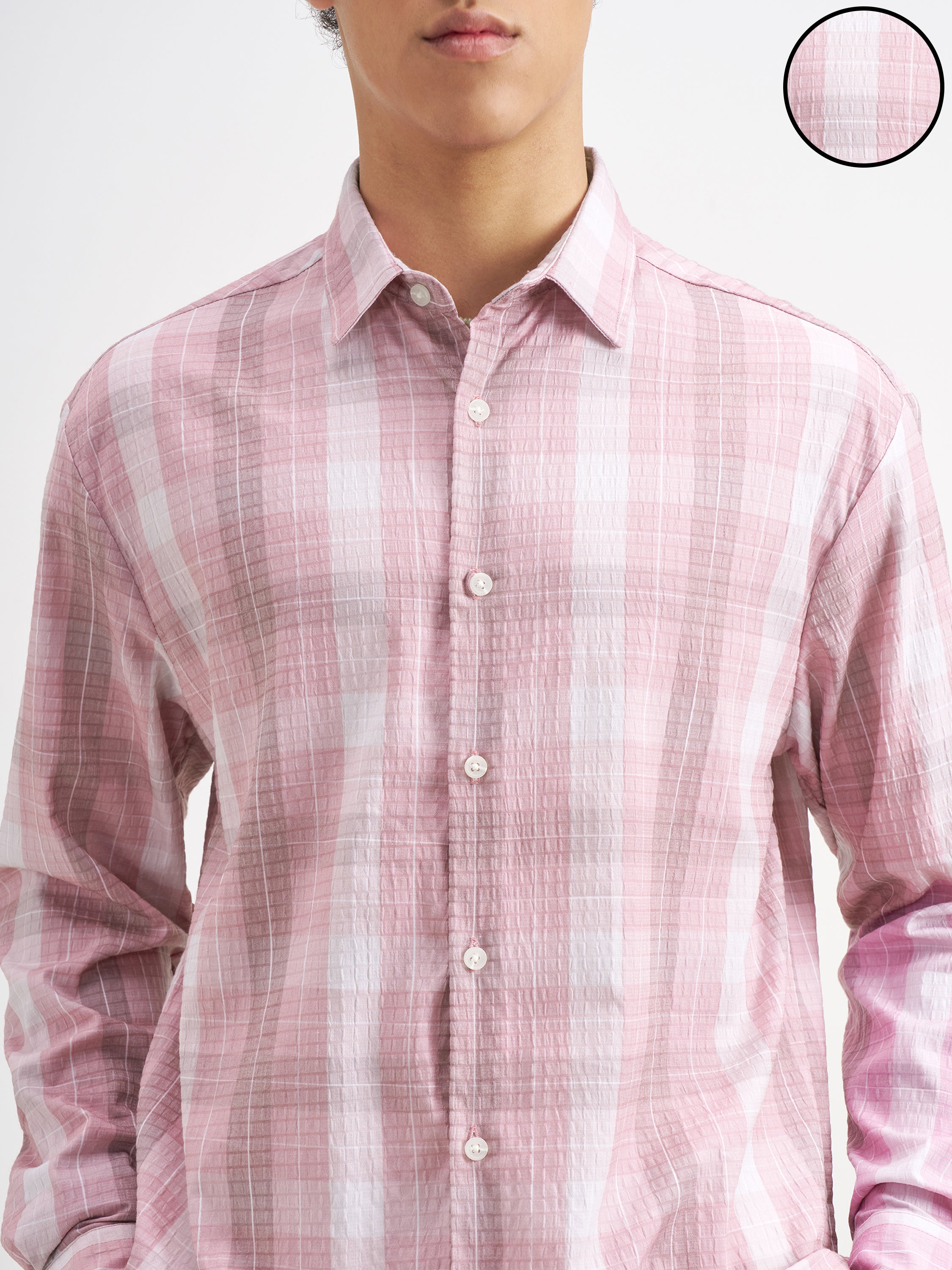 Highlander Men Pink Checked Relaxed Fit Casual Shirt - Pink - Image 5