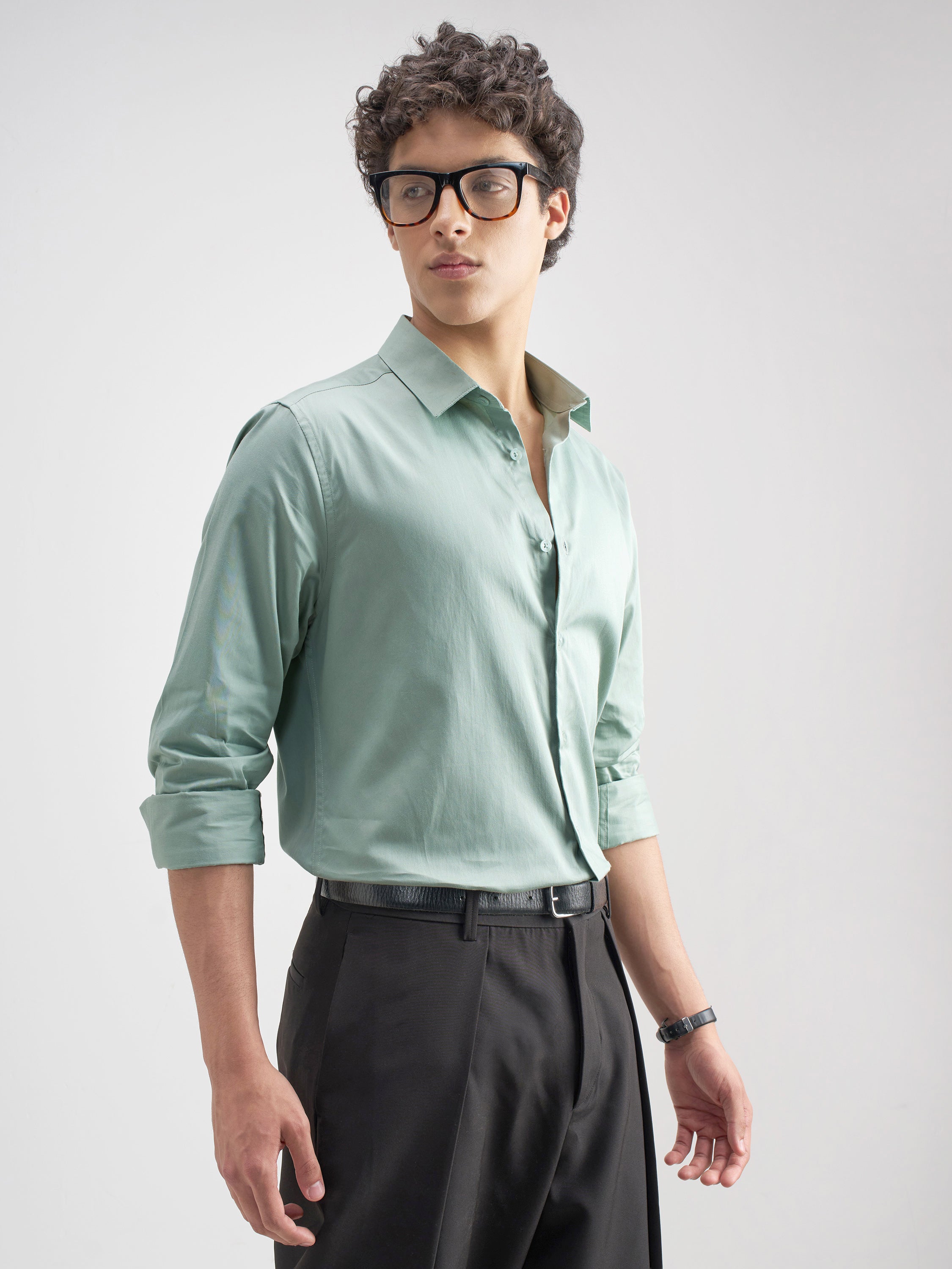 Highlander Men Green Solid Slim Fit Casual Shirt - Green - Image 6