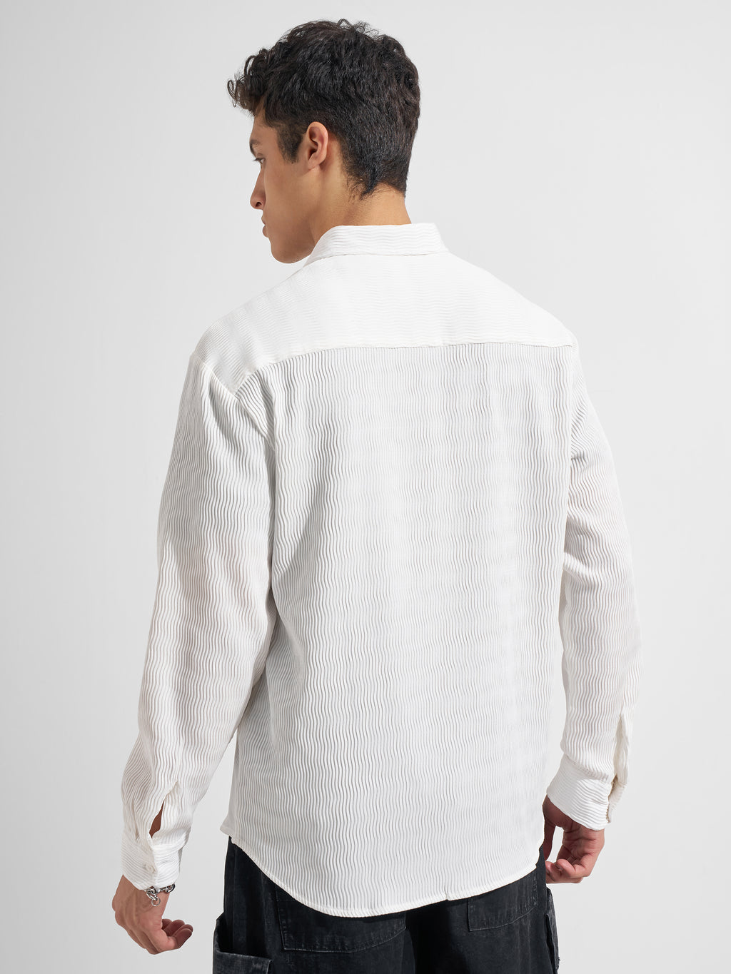 Highlander Men White Self Design Relaxed Fit Casual Shirt