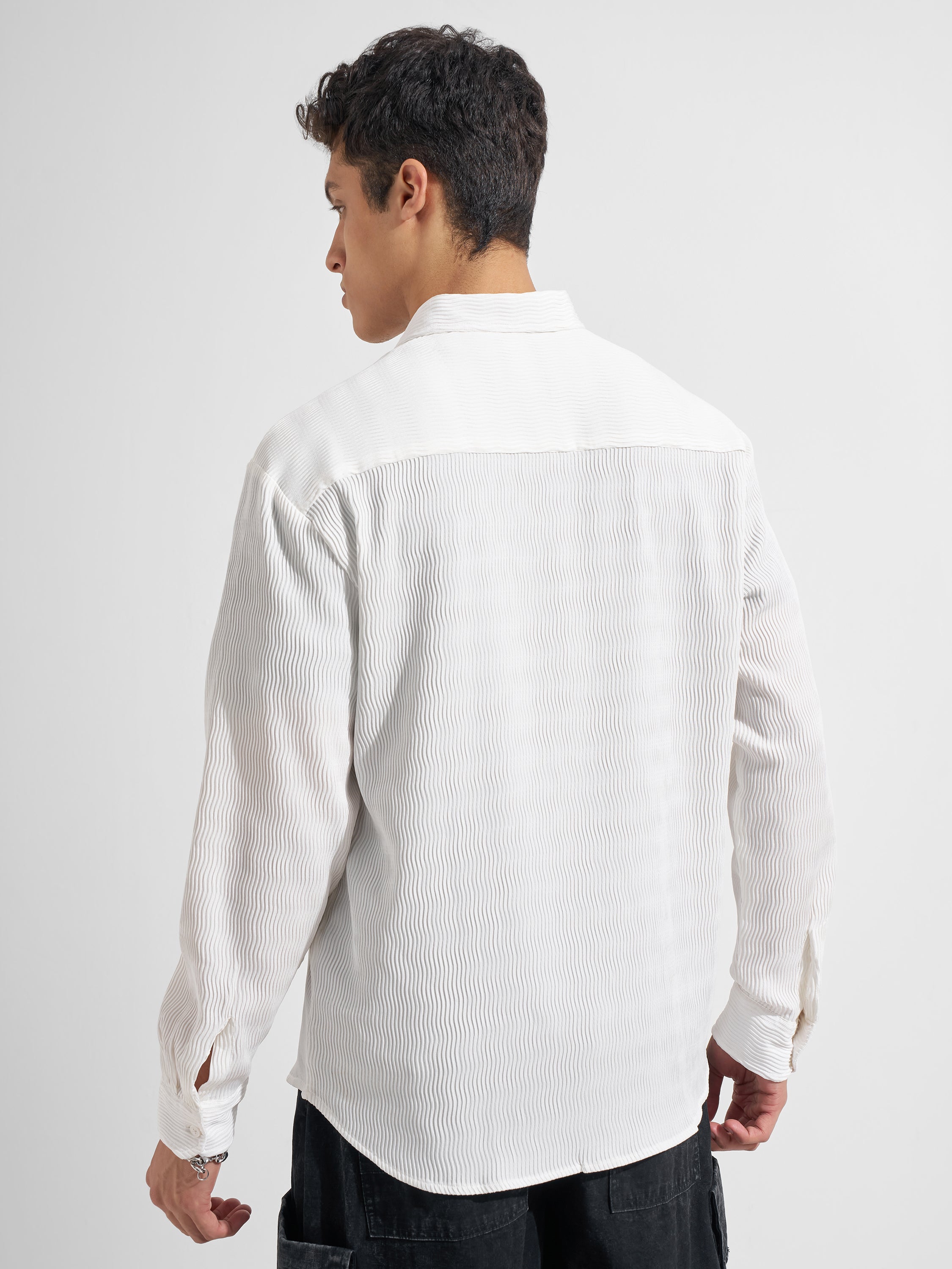 Highlander Men White Self Design Relaxed Fit Casual Shirt