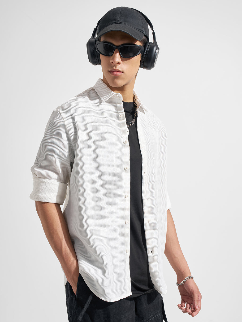 Highlander Men White Self Design Relaxed Fit Casual Shirt