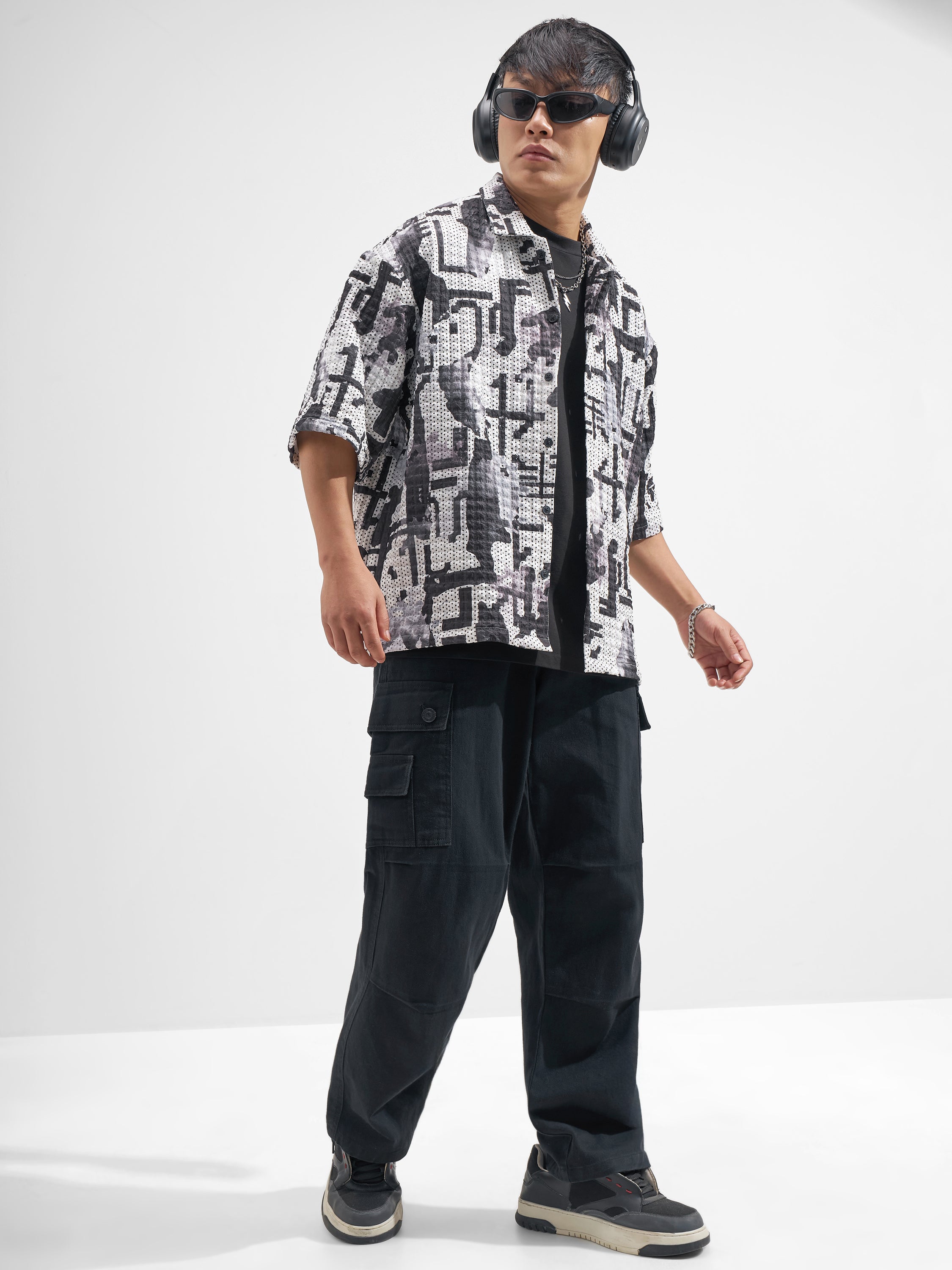 Highlander Men White Self Design Boxy Fit Casual Shirt