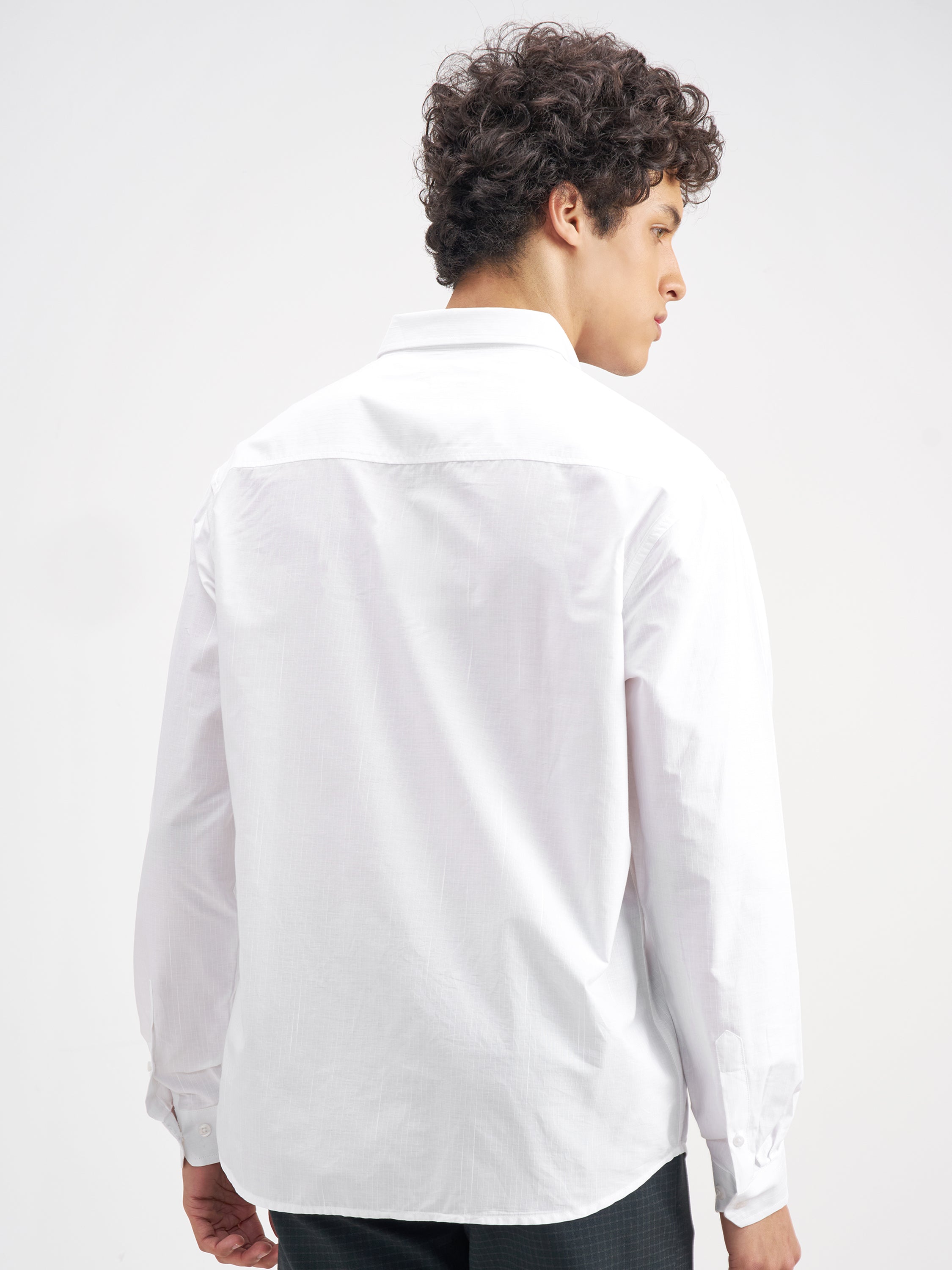 Highlander Men White Solid Relaxed Fit Casual Shirt - White - Image 3