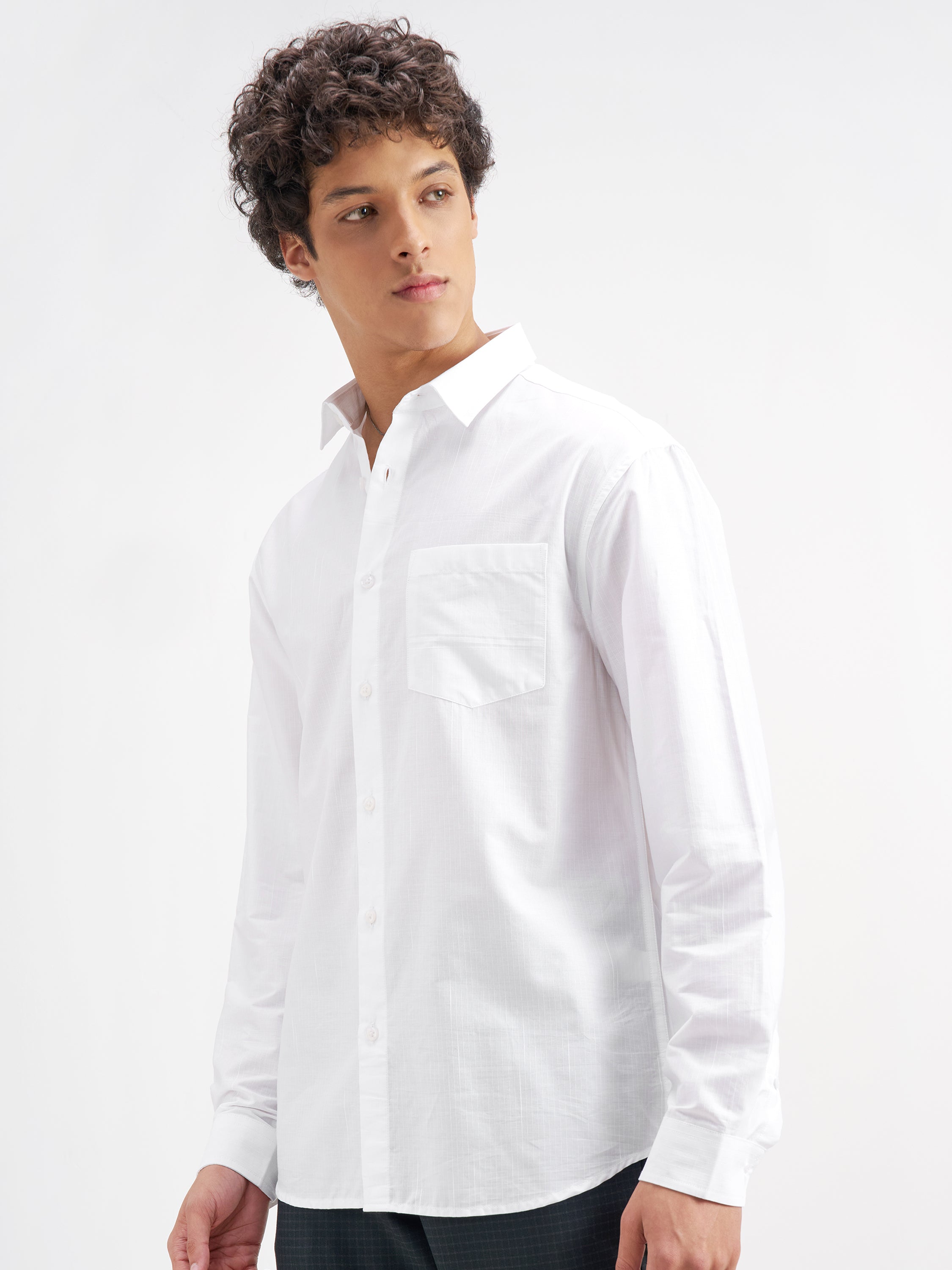 Highlander Men White Solid Relaxed Fit Casual Shirt - White - Image 4