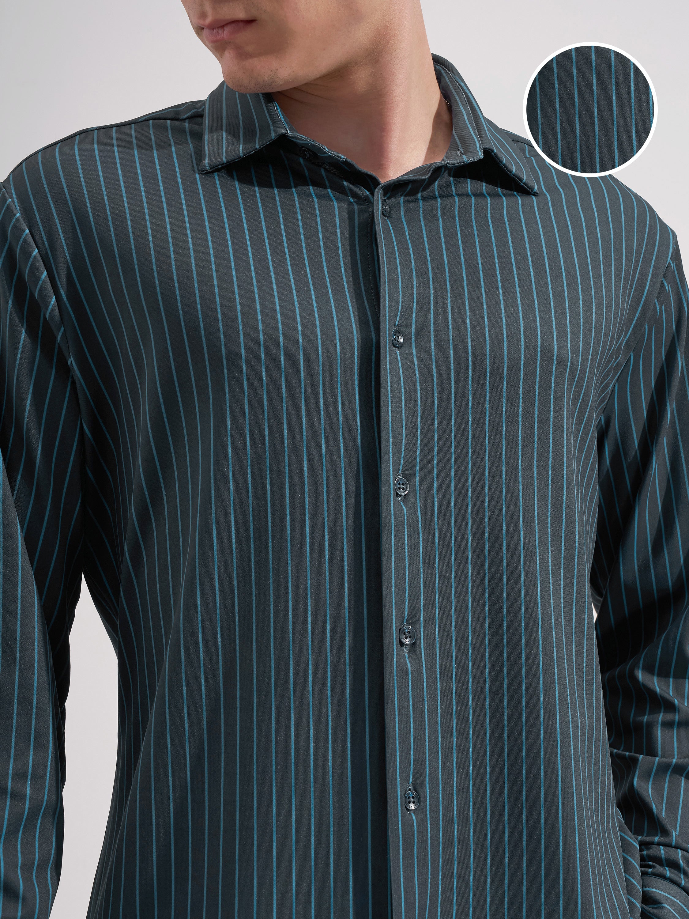 Highlander Men Navy Blue Striped Slim Fit Casual Shirt