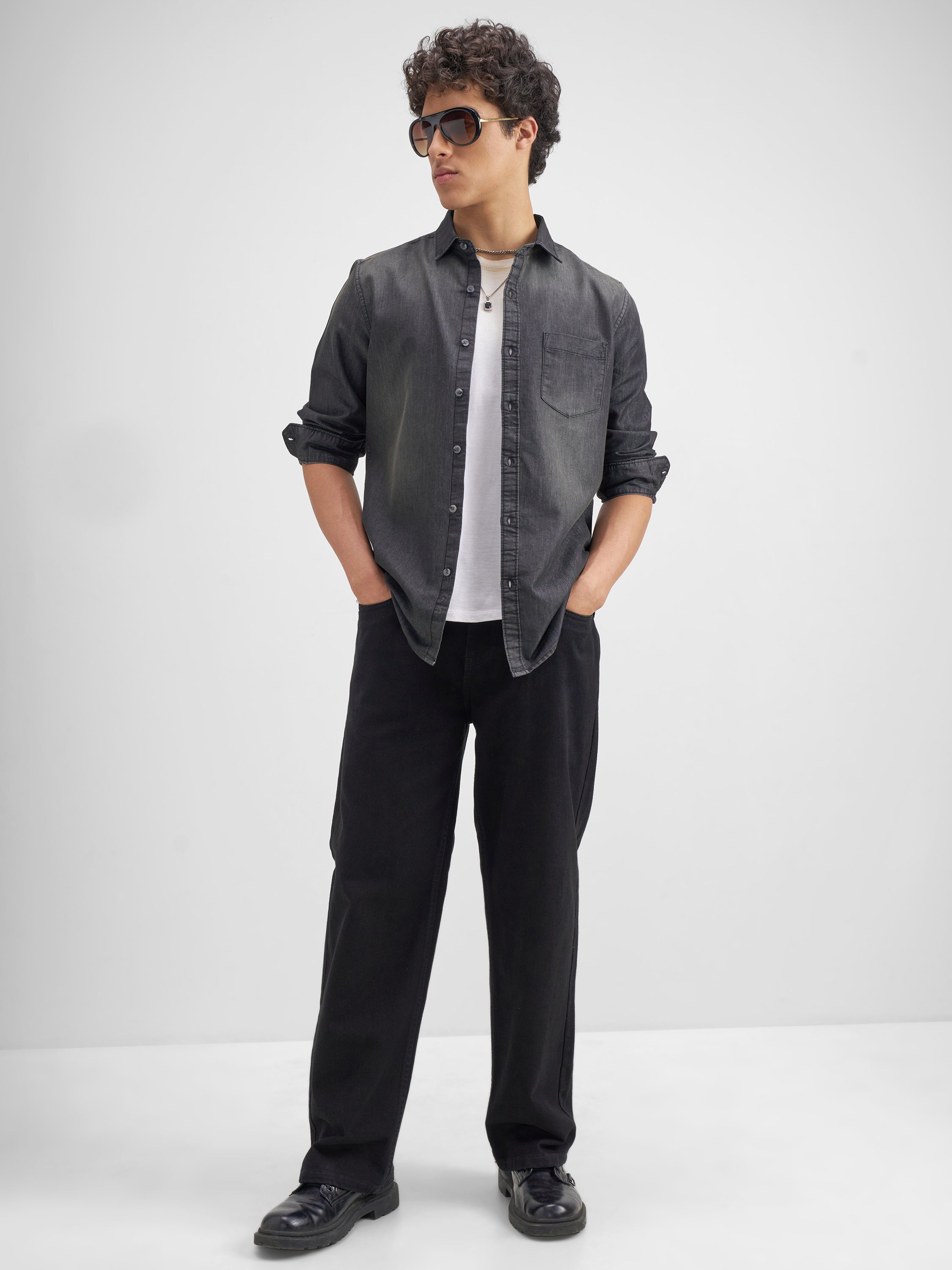 Highlander Men Charcoal Solid Slim Fit Casual Shirt - Charcoal - Image 2