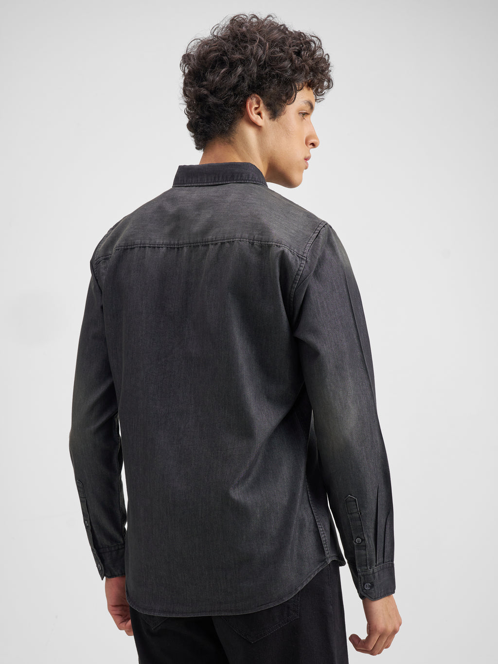Highlander Men Charcoal Solid Slim Fit Casual Shirt - Charcoal - Image 3