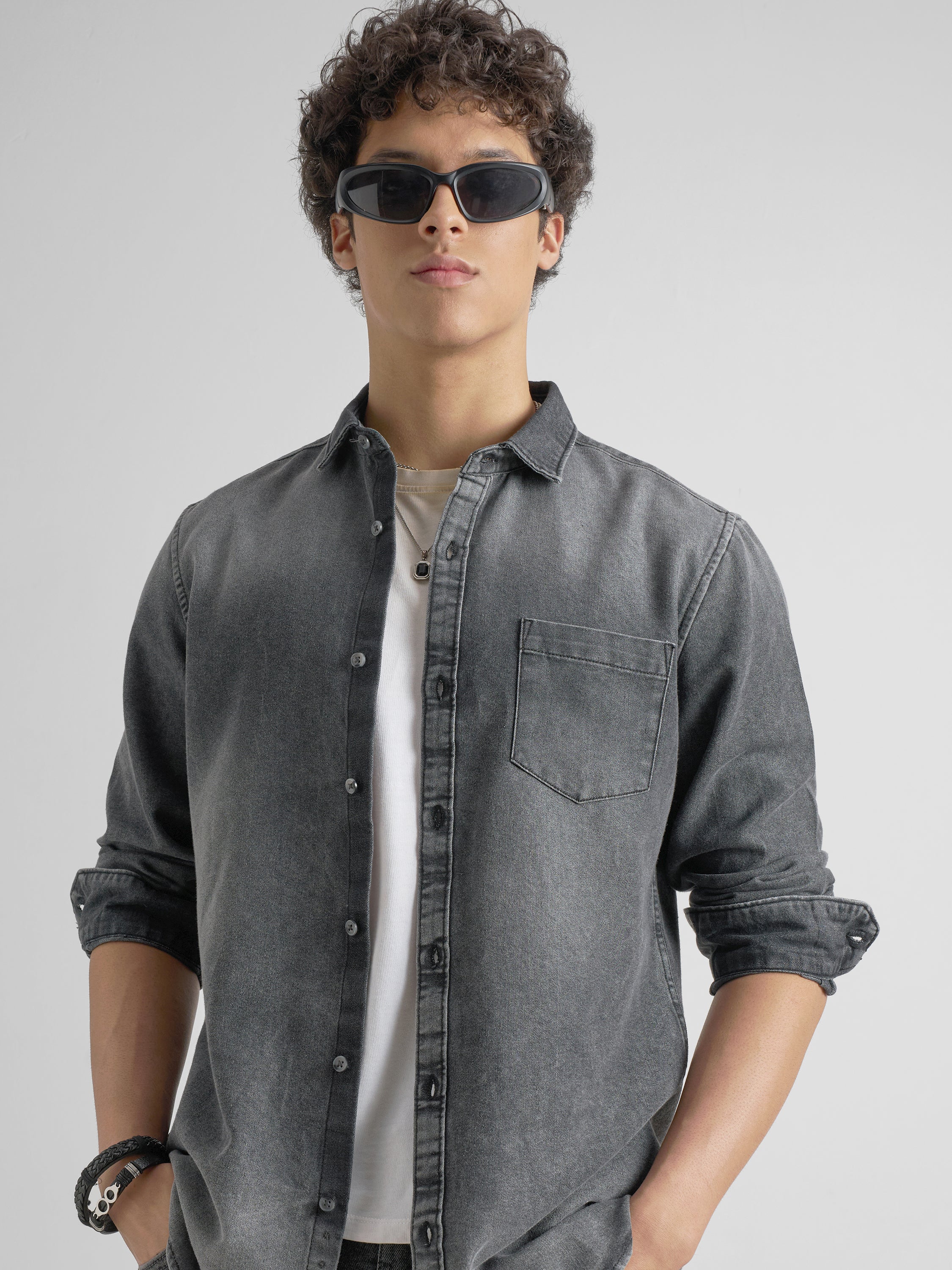 Highlander Men Grey Solid Slim Fit Casual Shirt - Grey - Image 1