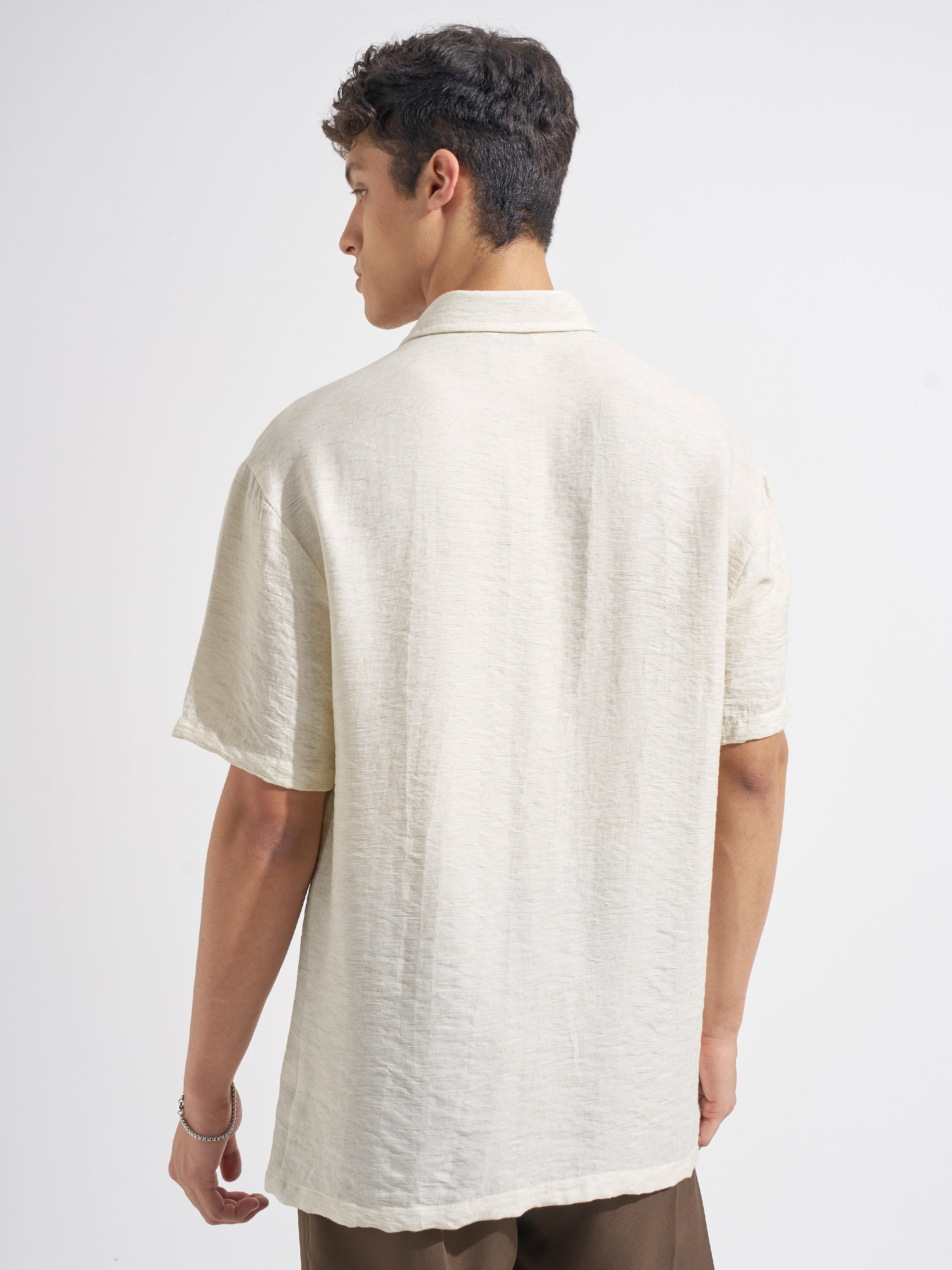 Highlander Men Cream Self Design Relaxed Fit Casual Shirt