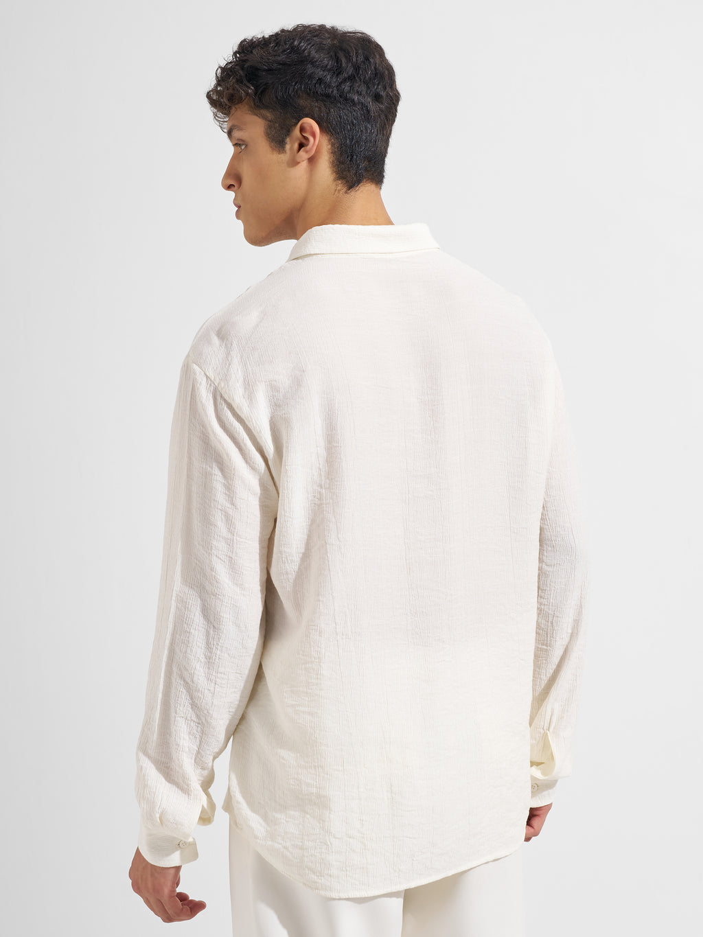 Highlander Men Off White Self Design Relaxed Fit Casual Shirt
