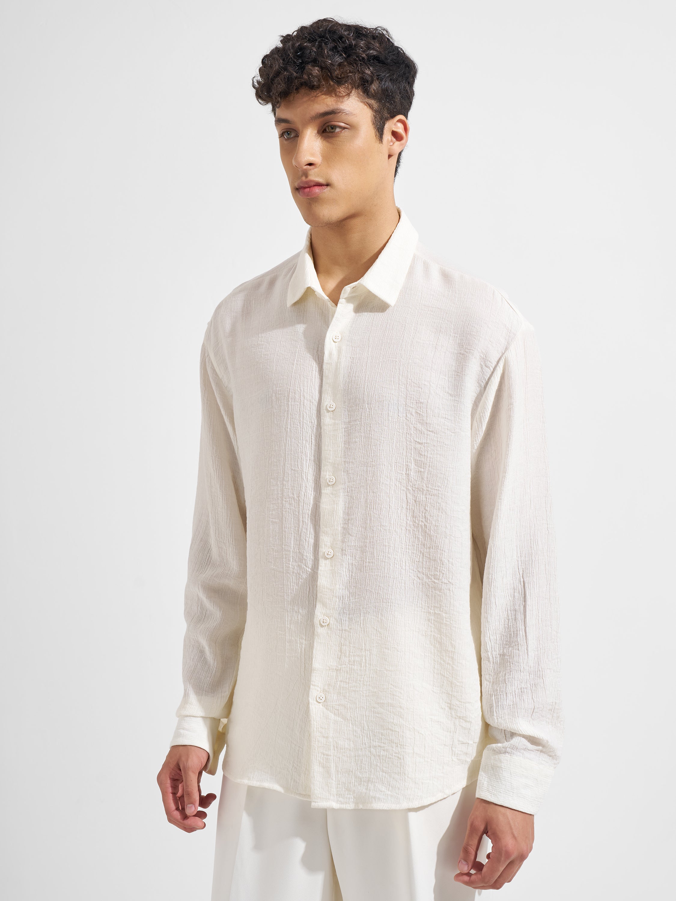 Highlander Men Off White Self Design Relaxed Fit Casual Shirt