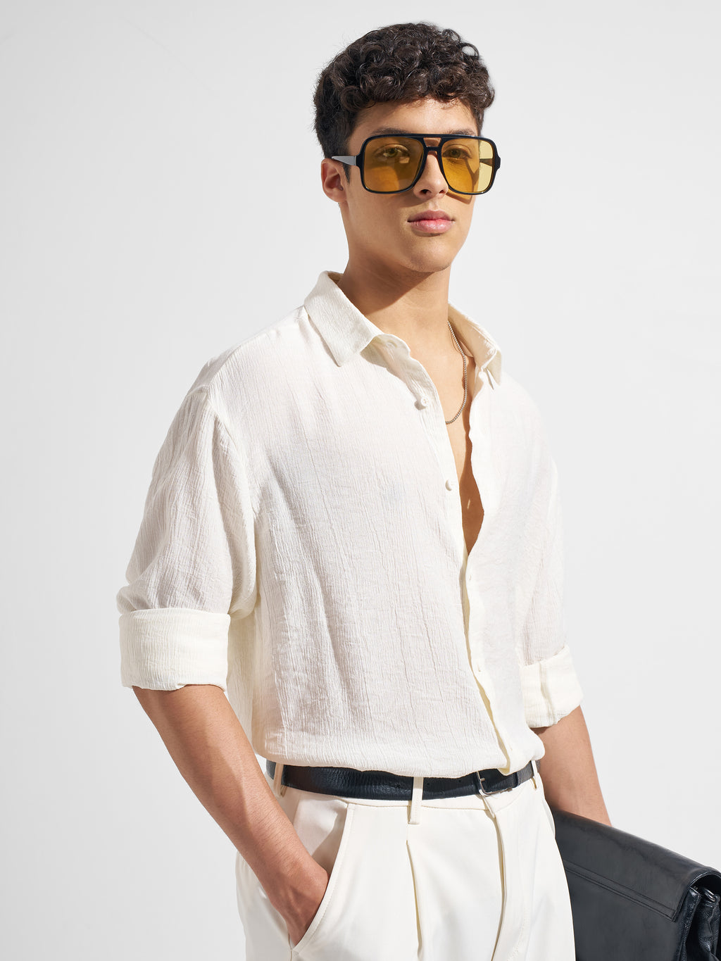 Highlander Men Off White Self Design Relaxed Fit Casual Shirt