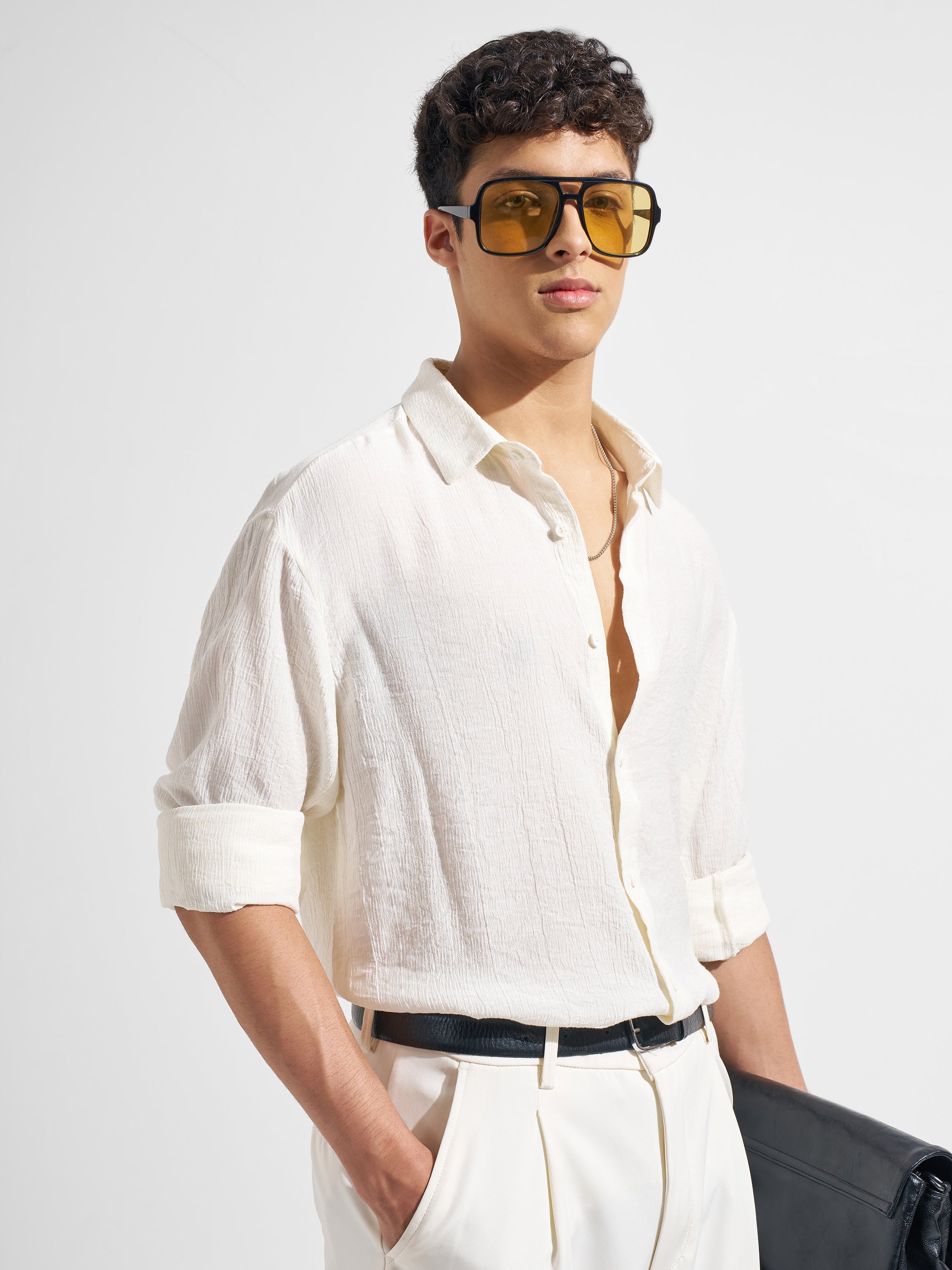 Highlander Men Off White Self Design Relaxed Fit Casual Shirt