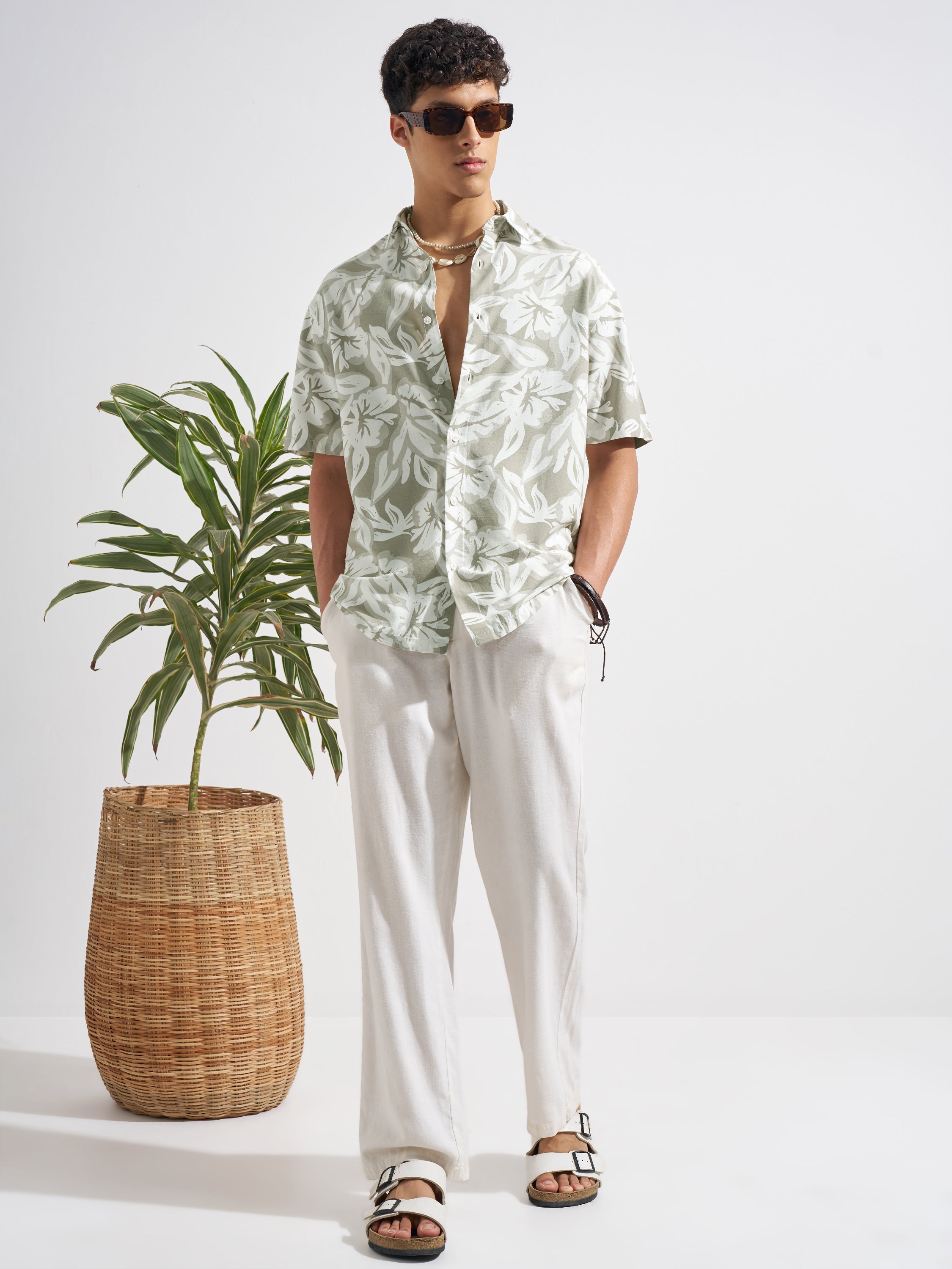 Highlander Men Olive Printed Relaxed Fit Casual Shirt