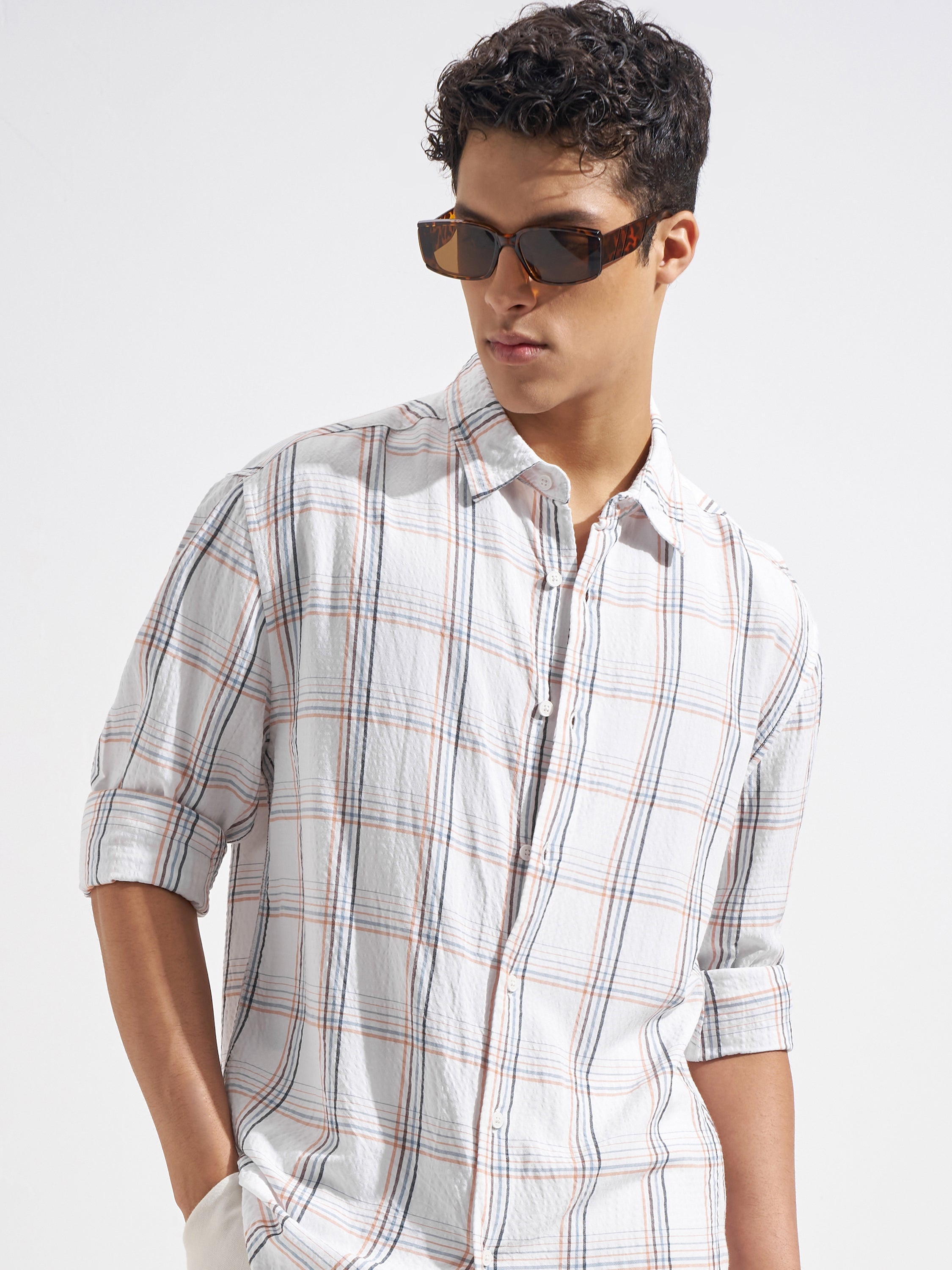 Highlander Men White Checked Relaxed Fit Casual Shirt