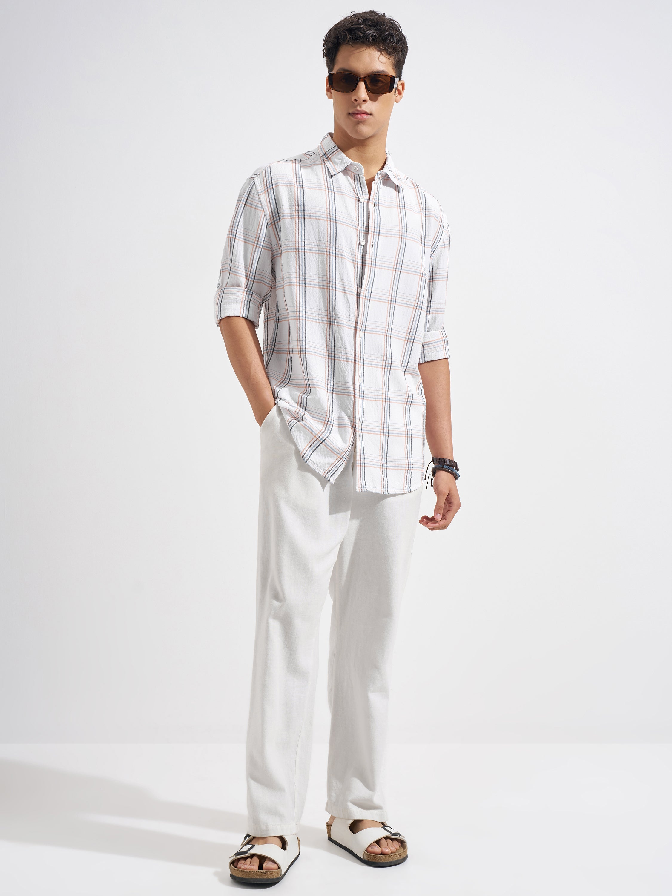 Highlander Men White Checked Relaxed Fit Casual Shirt