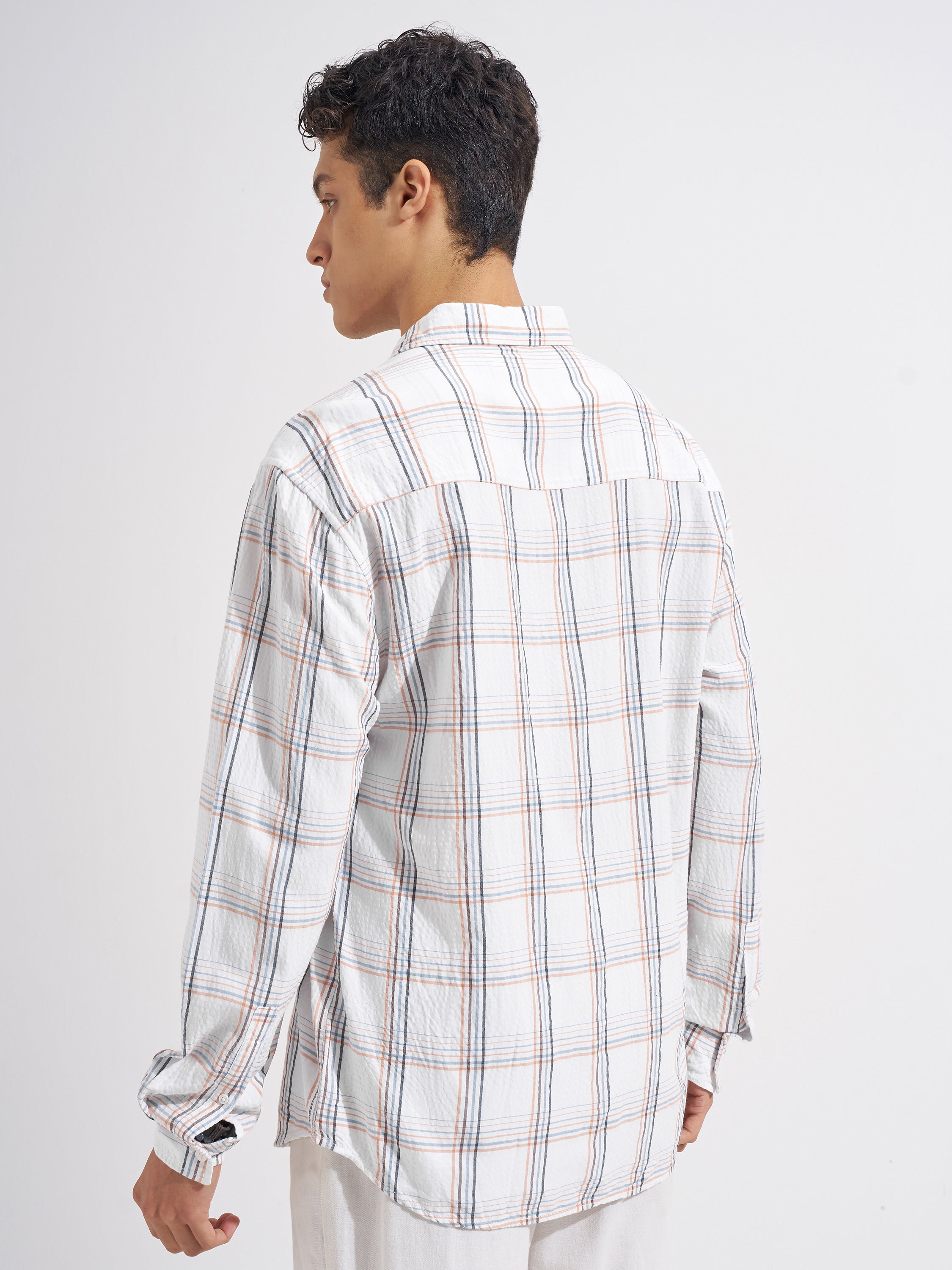 Highlander Men White Checked Relaxed Fit Casual Shirt