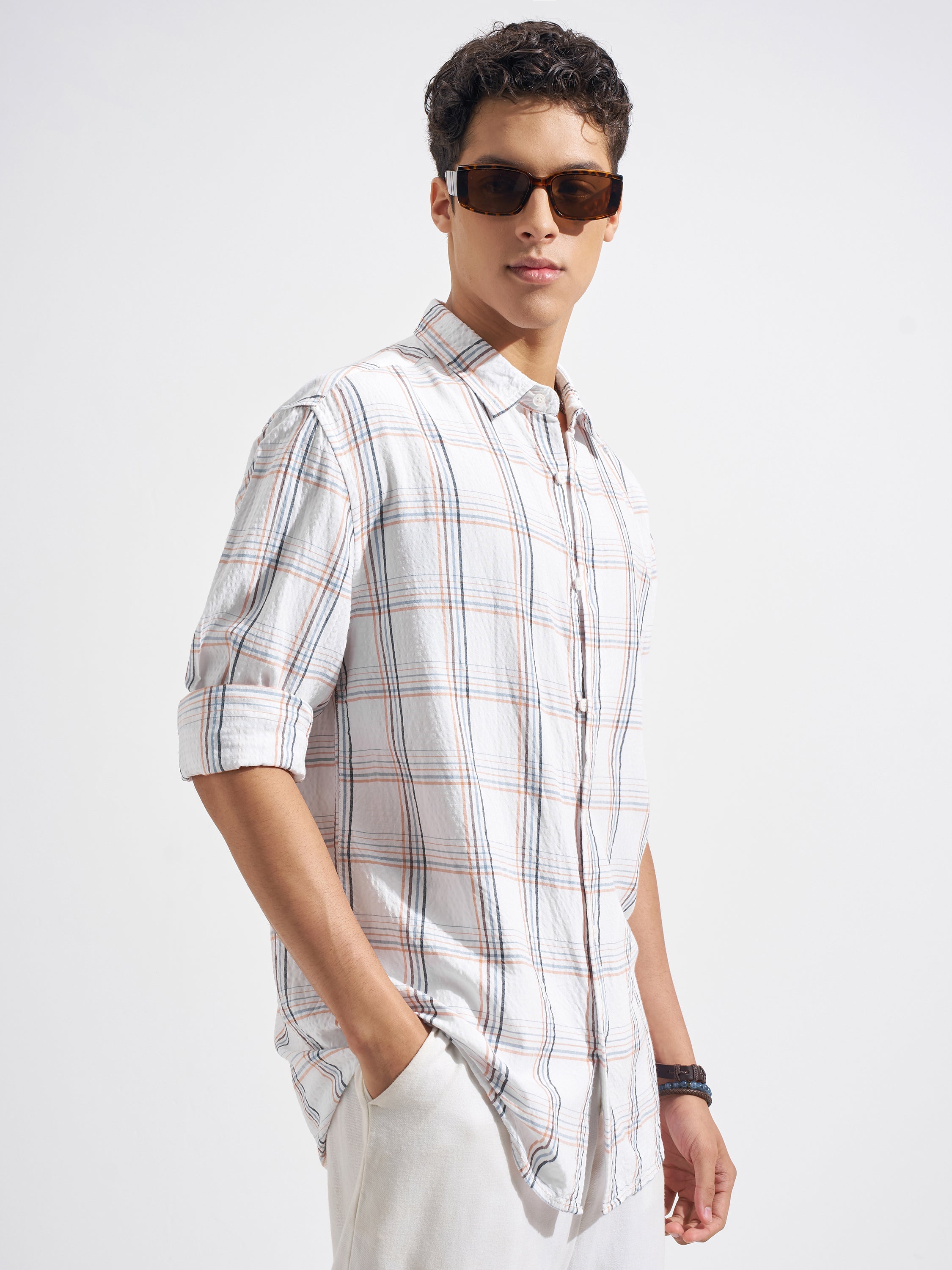 Highlander Men White Checked Relaxed Fit Casual Shirt