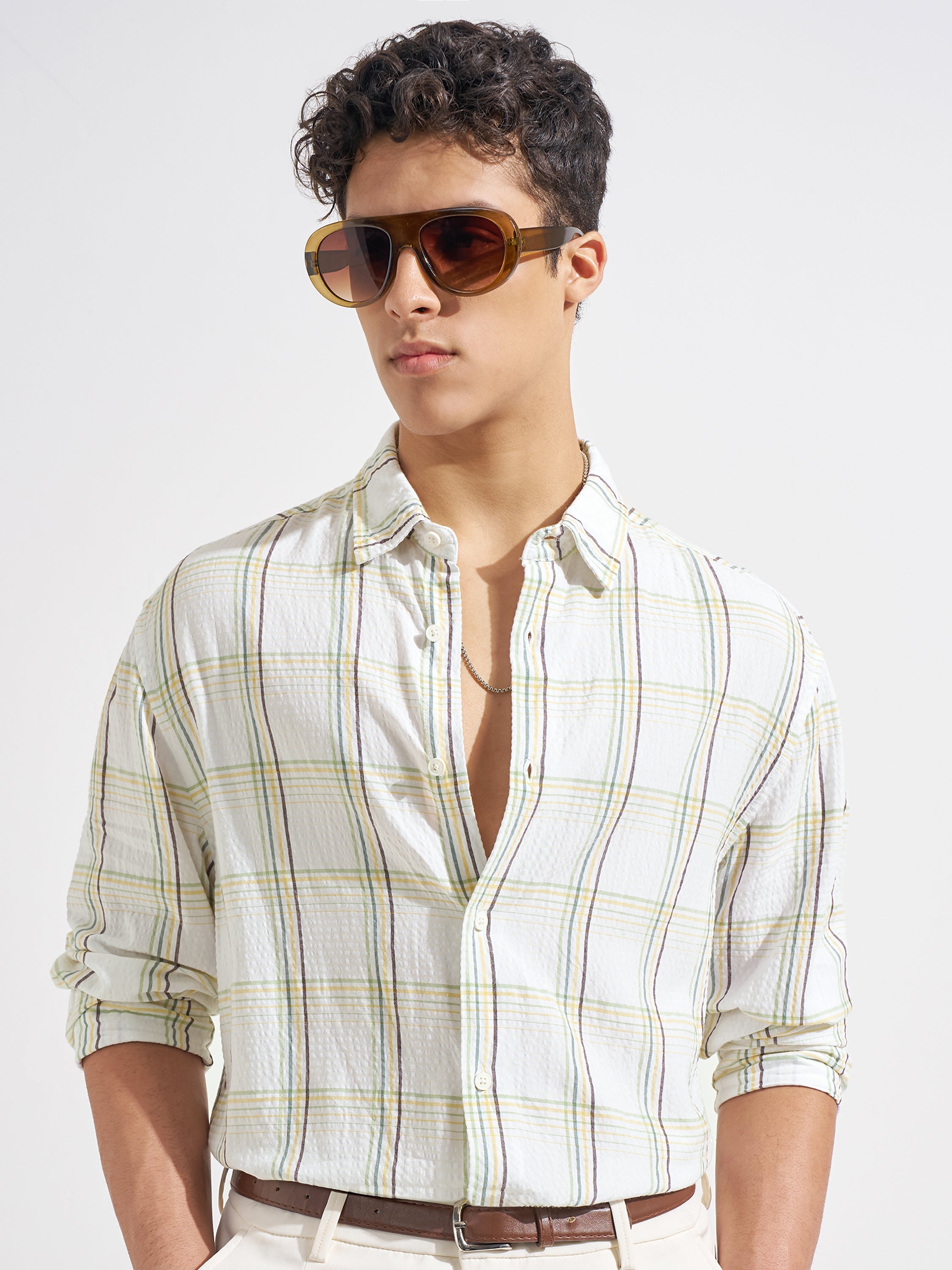 Highlander Men White Checked Relaxed Fit Casual Shirt