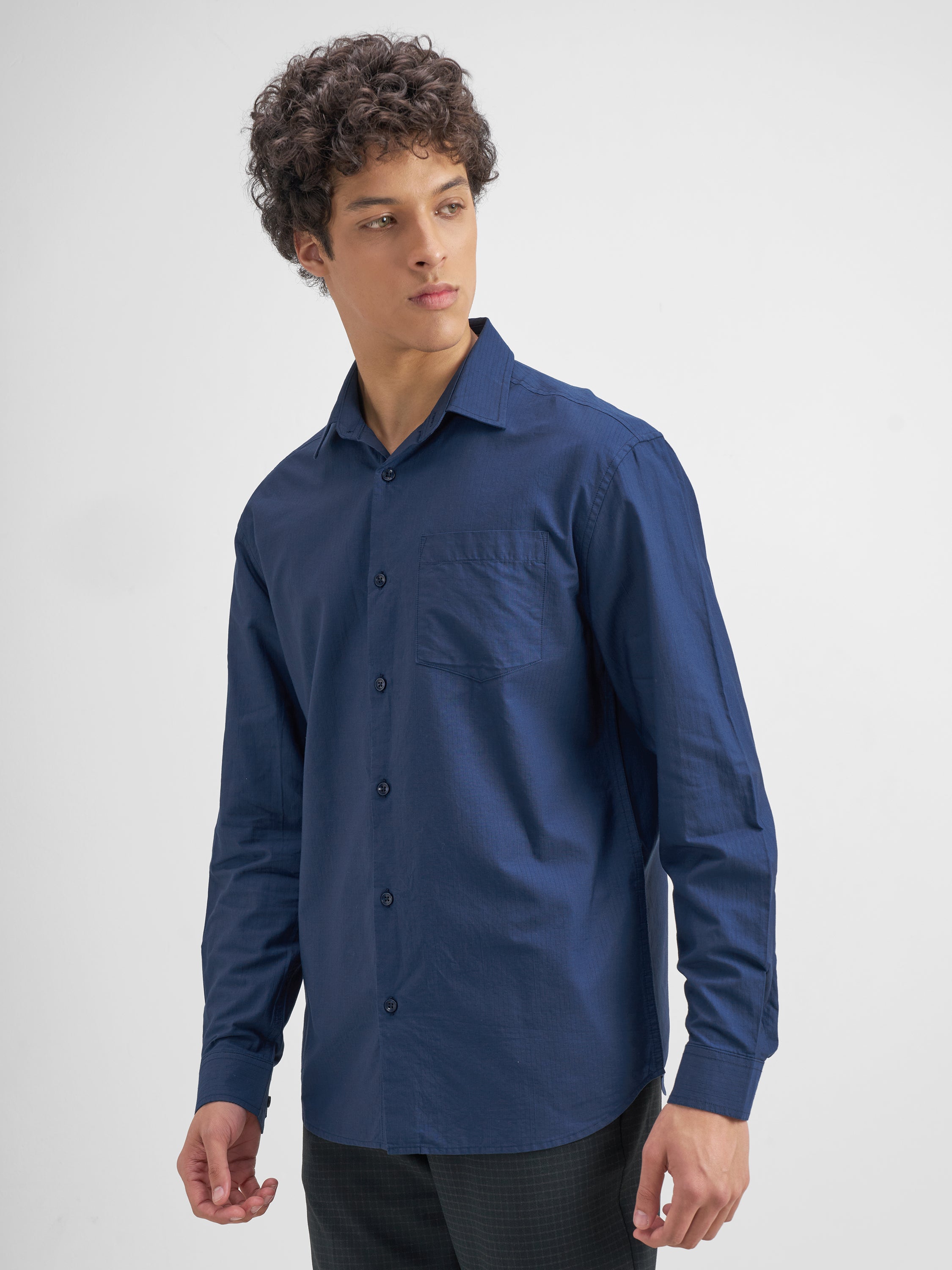 Highlander Men Blue Solid Relaxed Fit Casual Shirt - Blue - Image 4