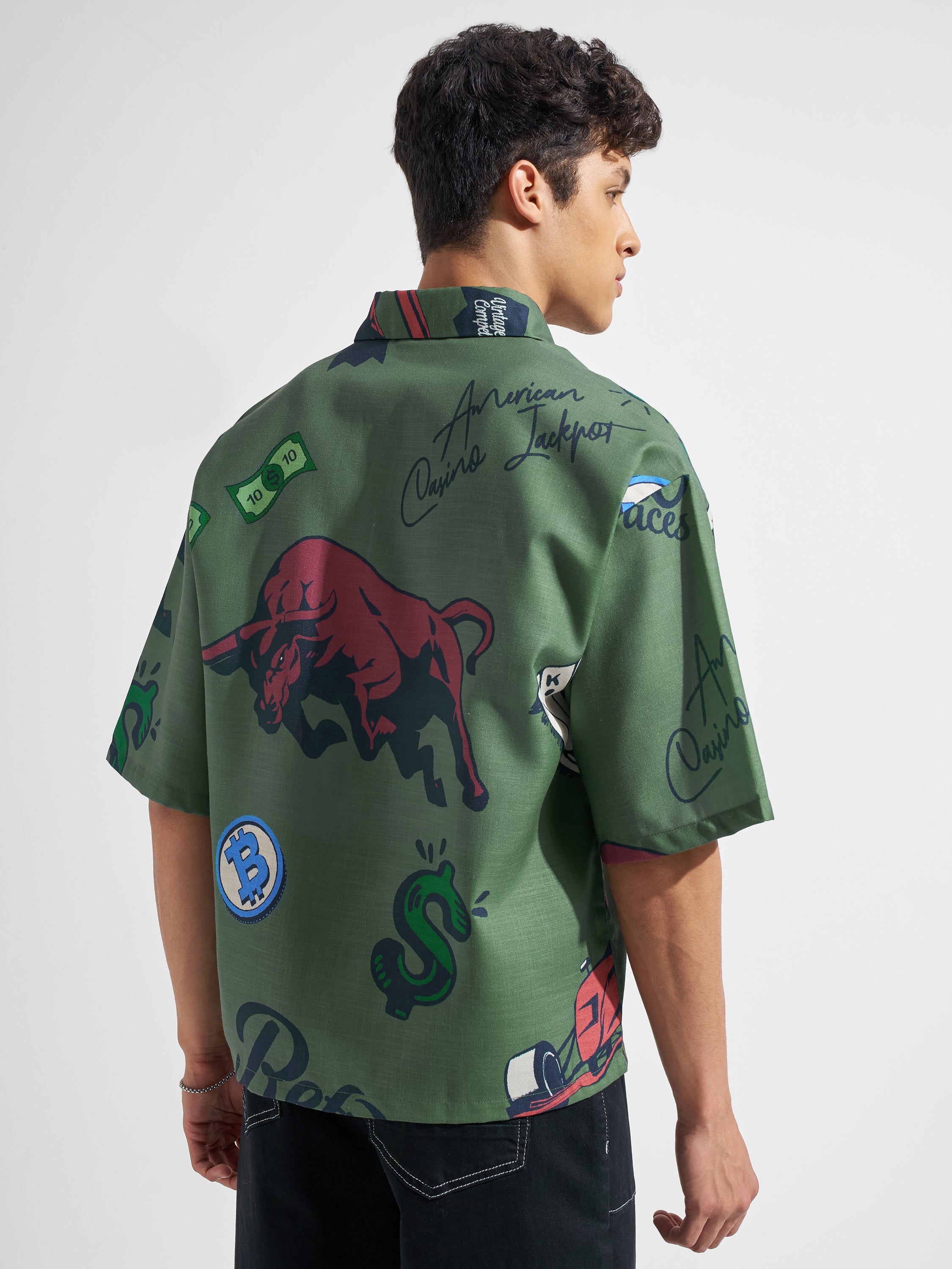 Highlander Men Green Printed Boxy Fit Casual Shirt