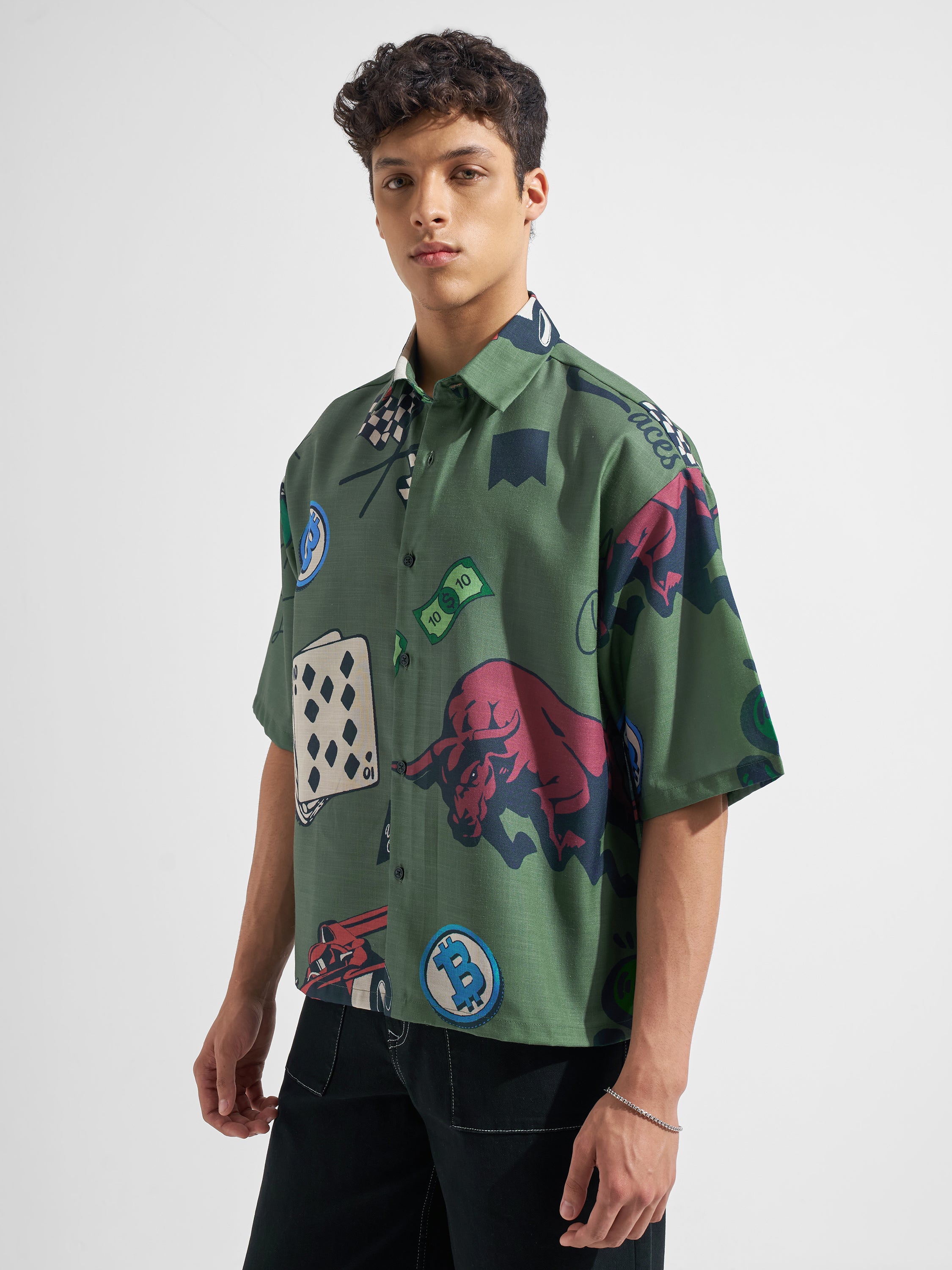 Highlander Men Green Printed Boxy Fit Casual Shirt