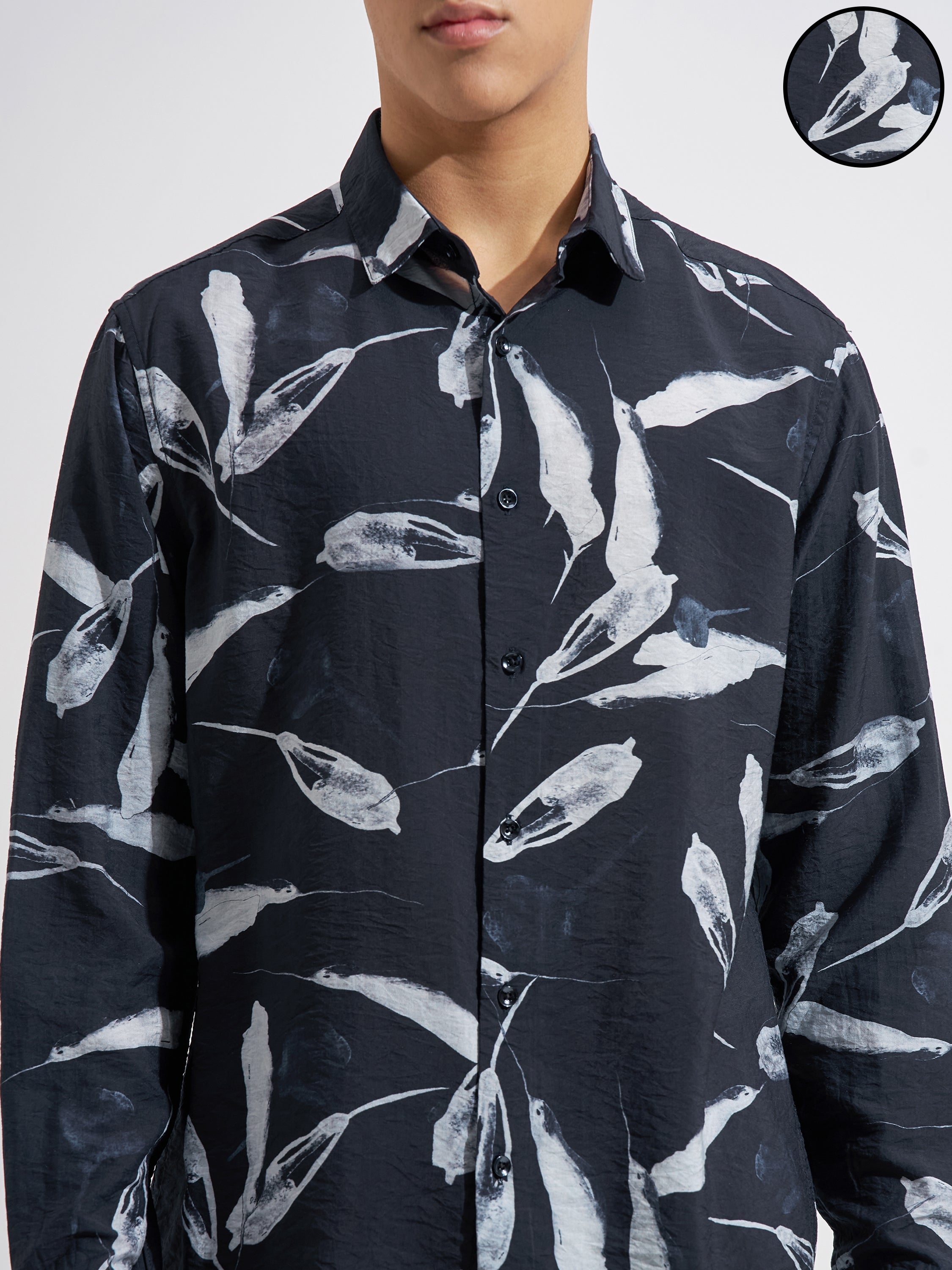 Highlander Men Navy Blue Printed Regular Fit Casual Shirt