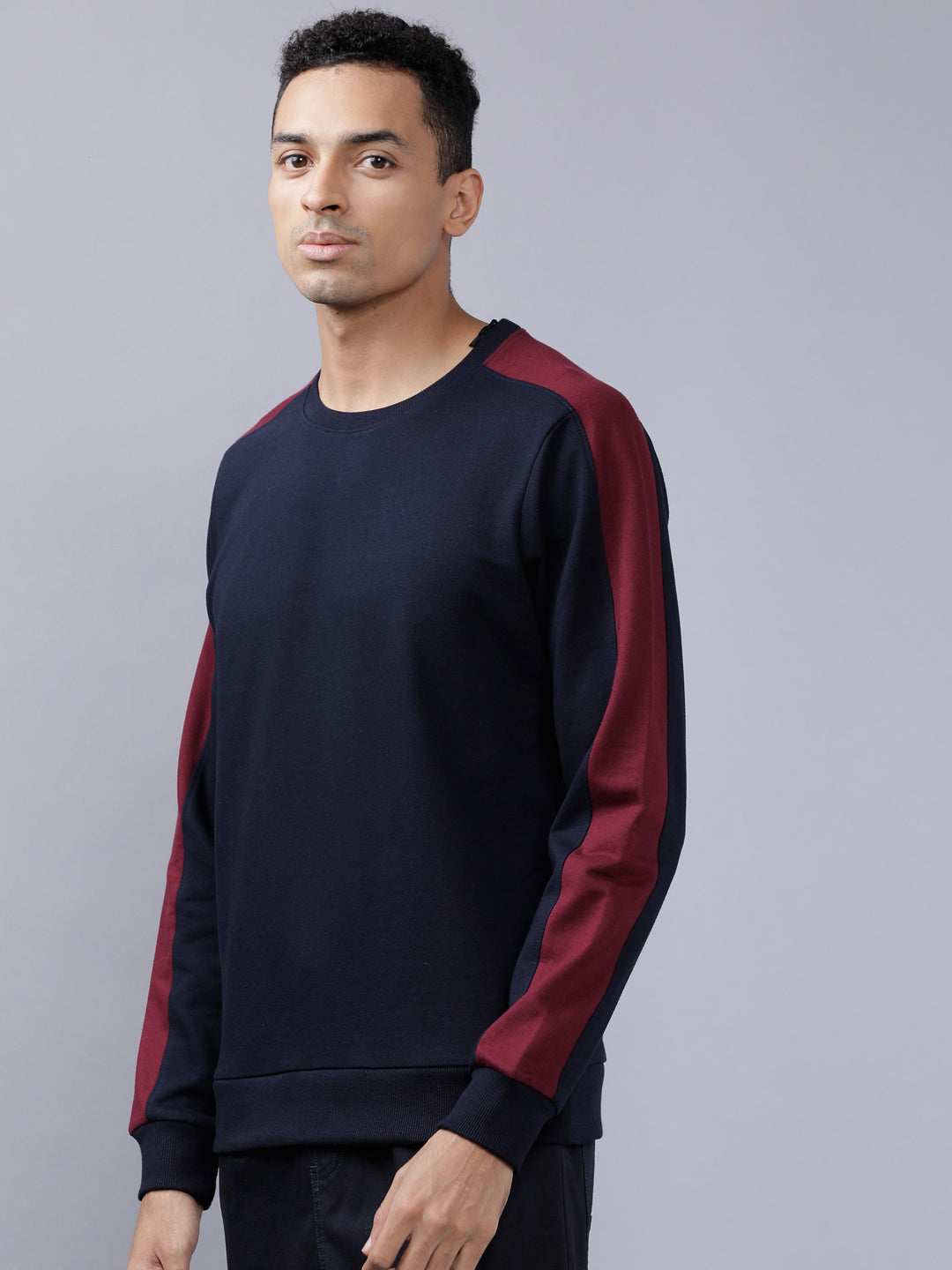 Highlander Men Navy Blue Round Neck Pullover Sweatshirt - Navy Blue - Image 2