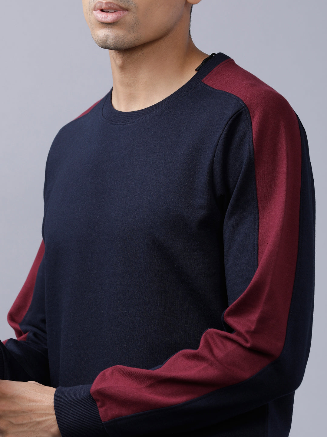 Highlander Men Navy Blue Round Neck Pullover Sweatshirt - Navy Blue - Image 4