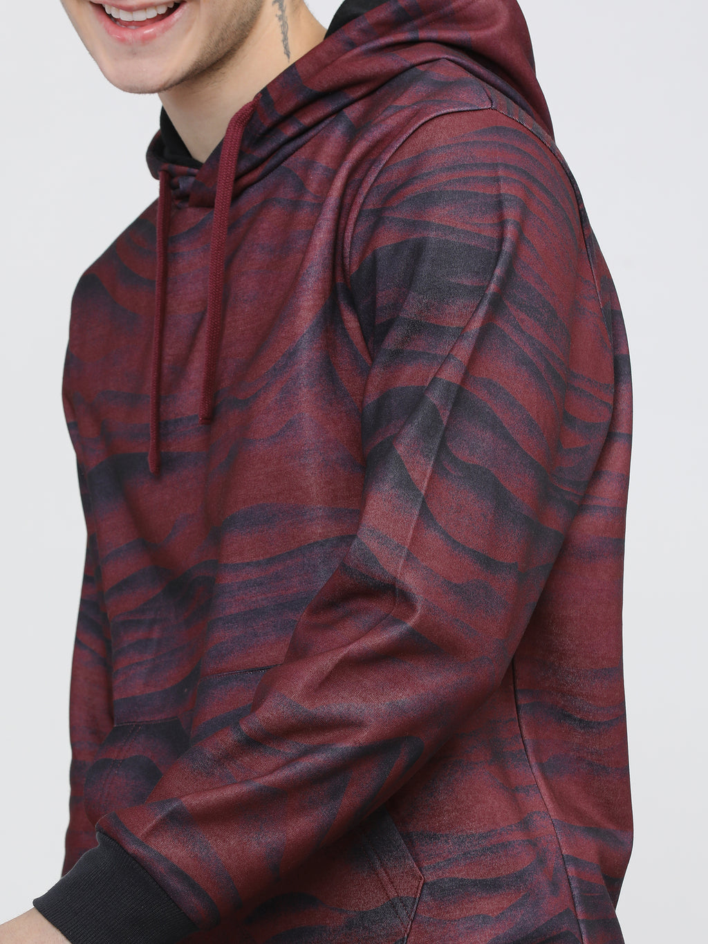 Highlander Men Red Hooded Pullover Sweatshirt - Red - Image 4