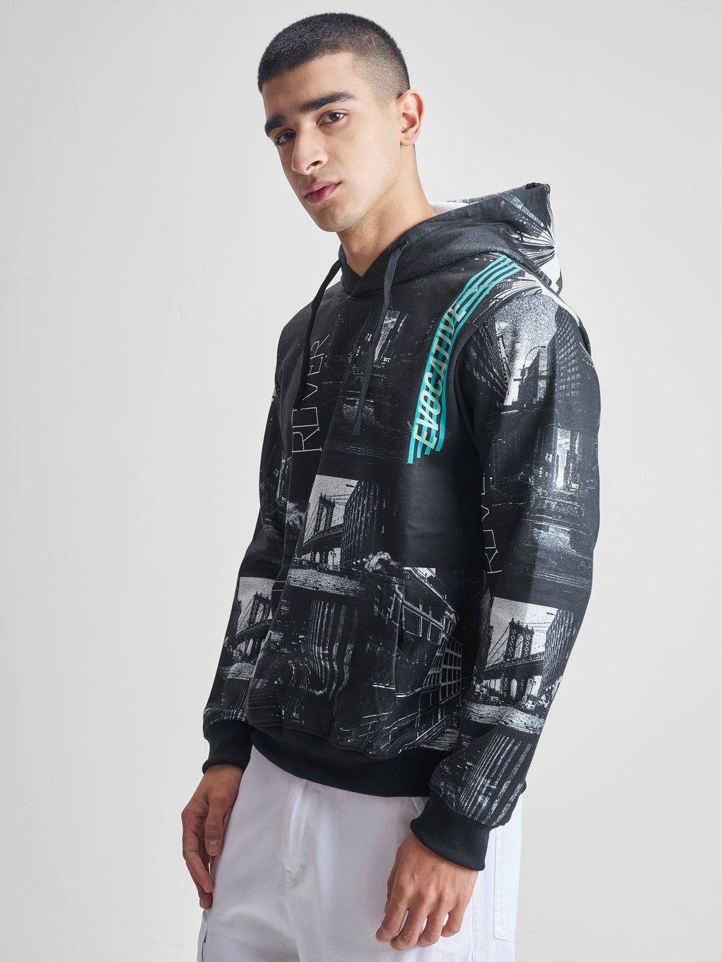 Highlander Men Black Hooded Pullover Sweatshirt - Black - Image 4