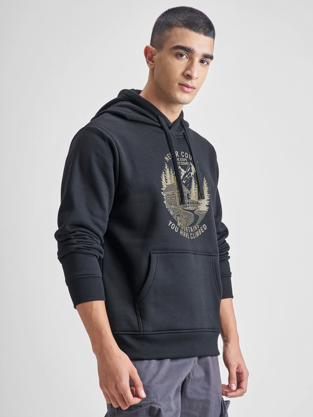 Highlander Men Black Hooded Pullover Sweatshirt - Black - Image 6