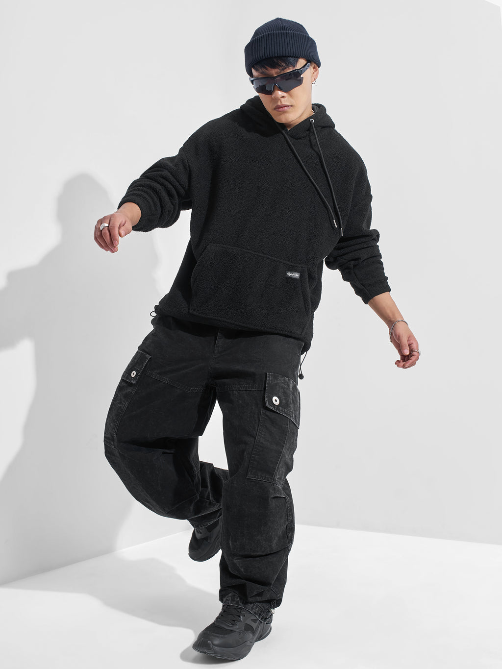 Highlander Men Black Hooded Pullover Sweatshirt - Black - Image 2