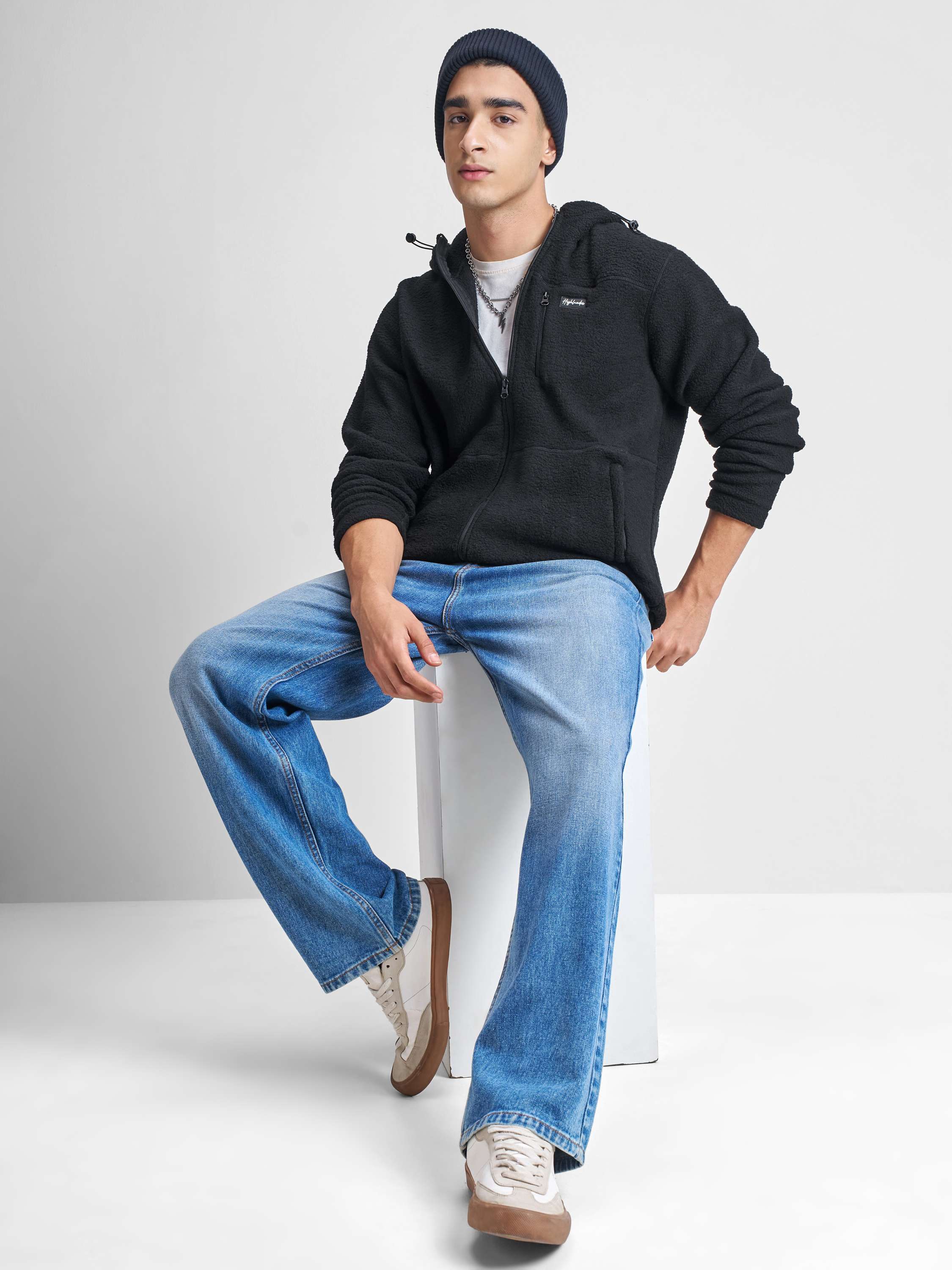 Highlander Men Black Hooded Front-Open Sweatshirt - Black - Image 2