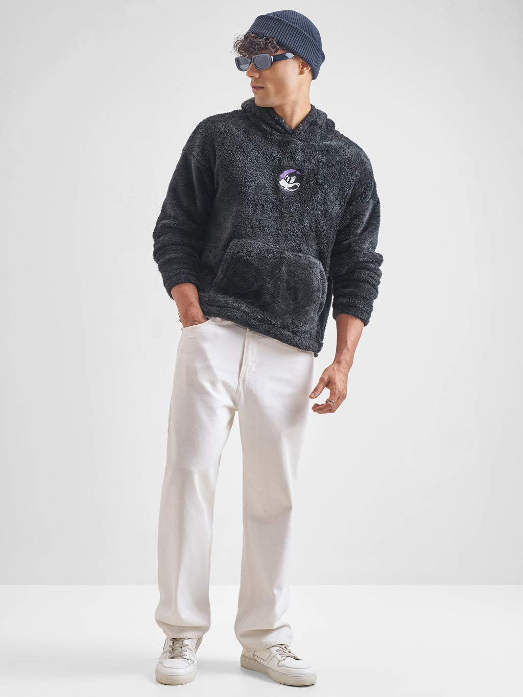 Highlander Men Black Hooded Pullover Sweatshirt - Black - Image 2