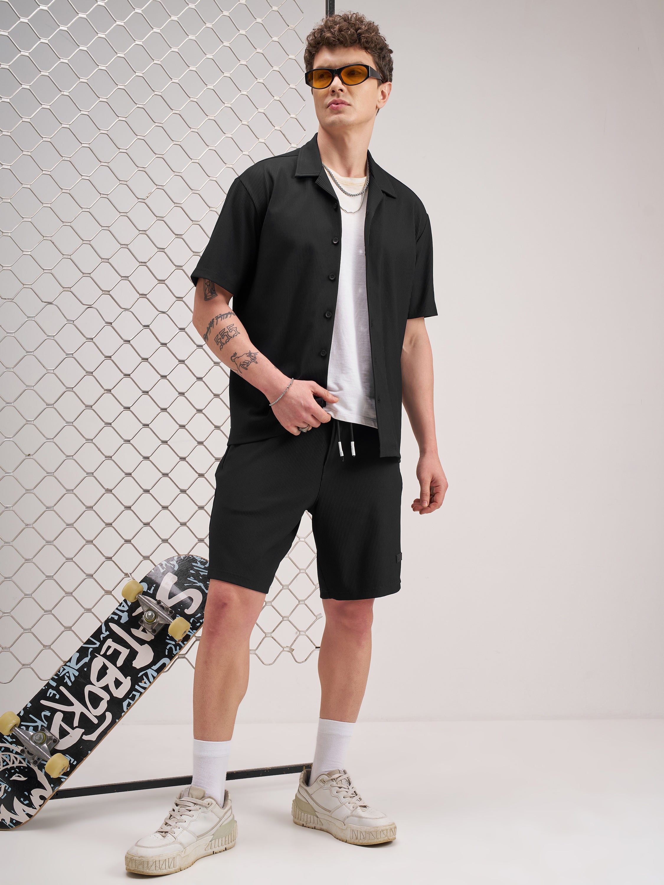 Highlander Men Black Regular Fit Shorts - Black - Image 2