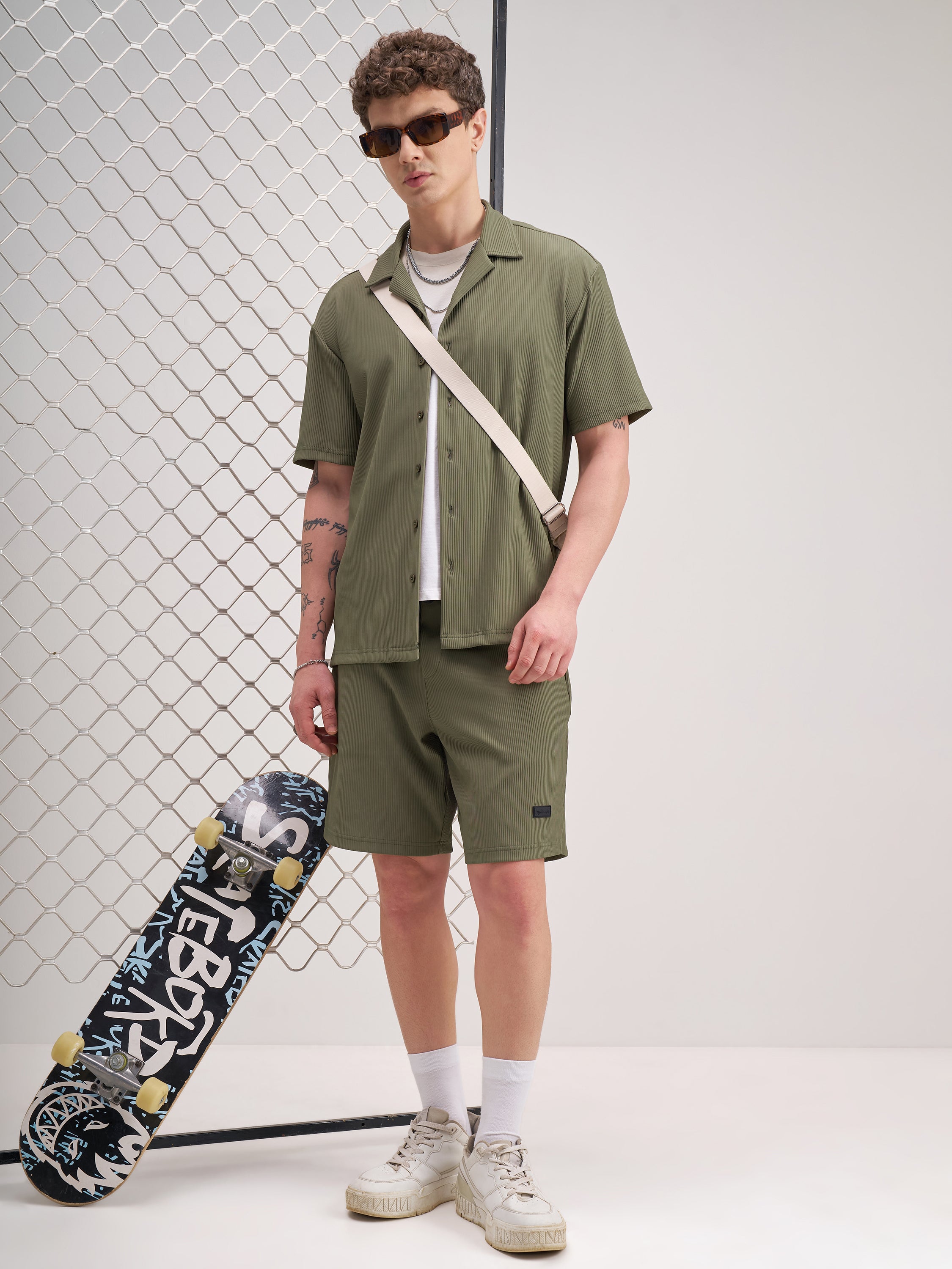 Highlander Men Olive Regular Fit Shorts - Olive - Image 2