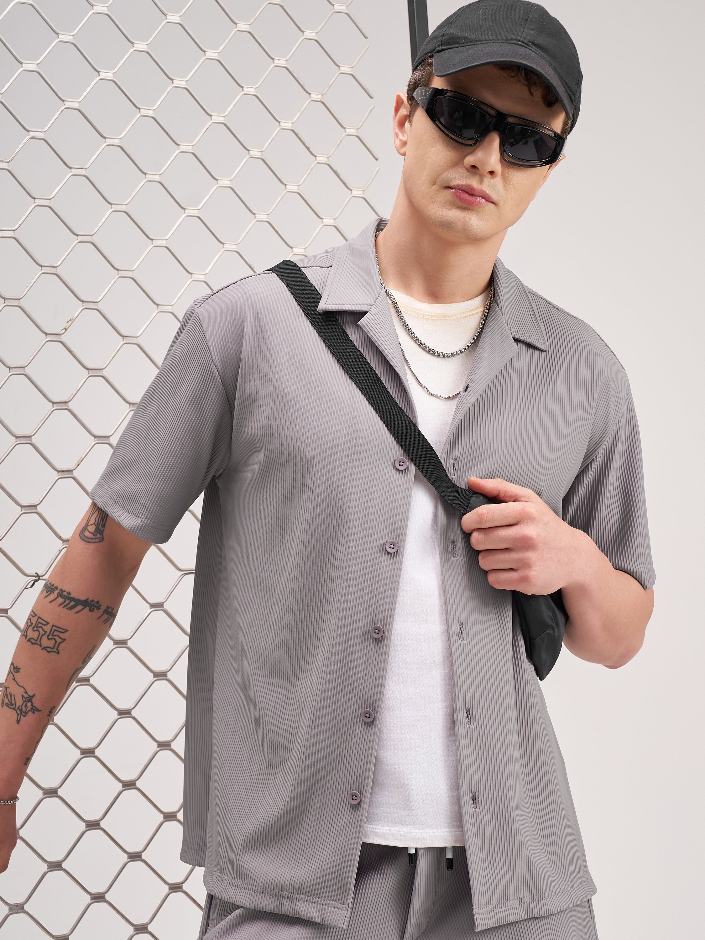 Highlander Men Grey Self Design Relaxed Fit Casual Shirt - Grey - Image 1
