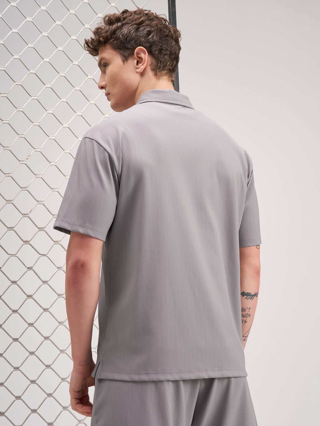 Highlander Men Grey Self Design Relaxed Fit Casual Shirt - Grey - Image 3