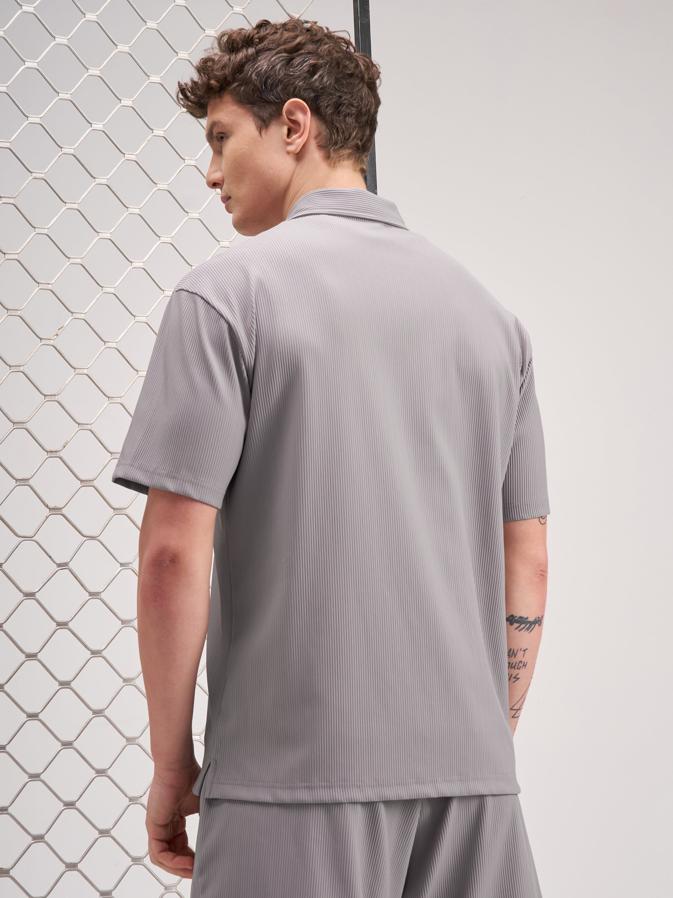 Highlander Men Grey Self Design Relaxed Fit Casual Shirt - Grey - Image 3
