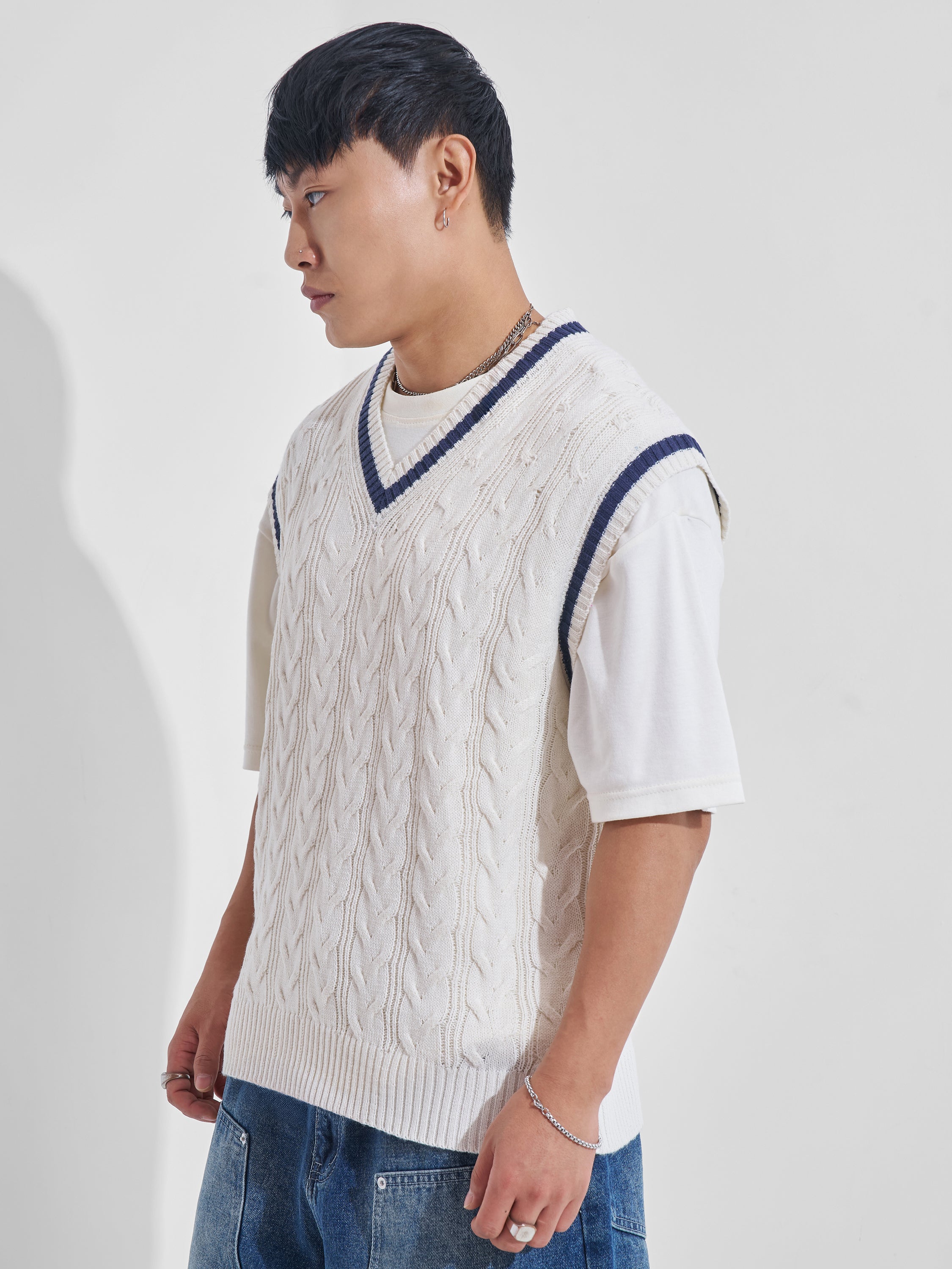 Highlander Men White V-Neck Pullover Sweater - White - Image 4