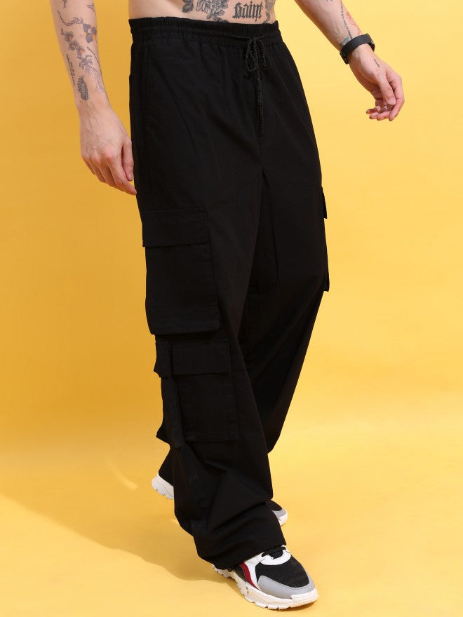 Highlander Men Black Loose Fit Solid Cargo - Black - Image 6