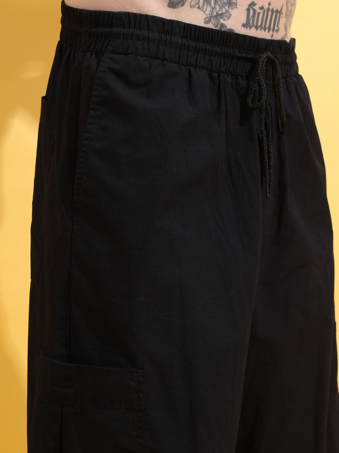 Highlander Men Black Loose Fit Solid Cargo - Black - Image 5