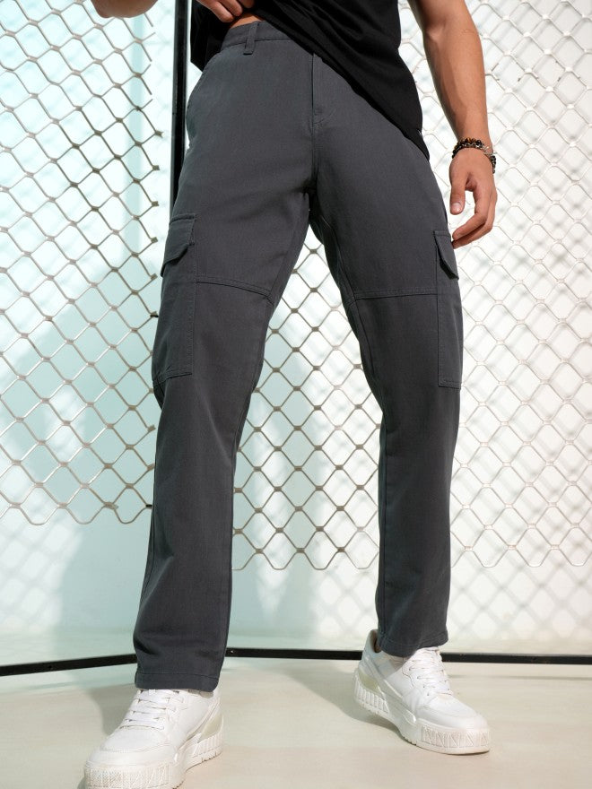 Highlander Men Black Loose Fit Solid Cargos - Black - Image 1