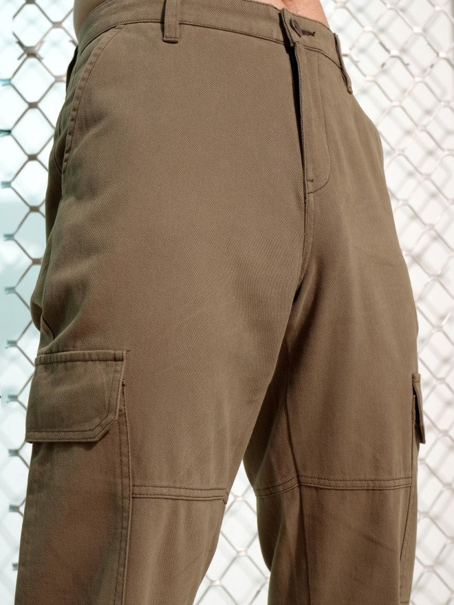 Highlander Men Green Loose Fit Solid Cargos - Green - Image 5