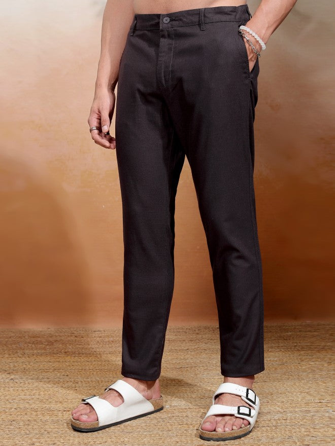 Highlander Men Black Slim Fit Solid Chinos - Black - Image 4