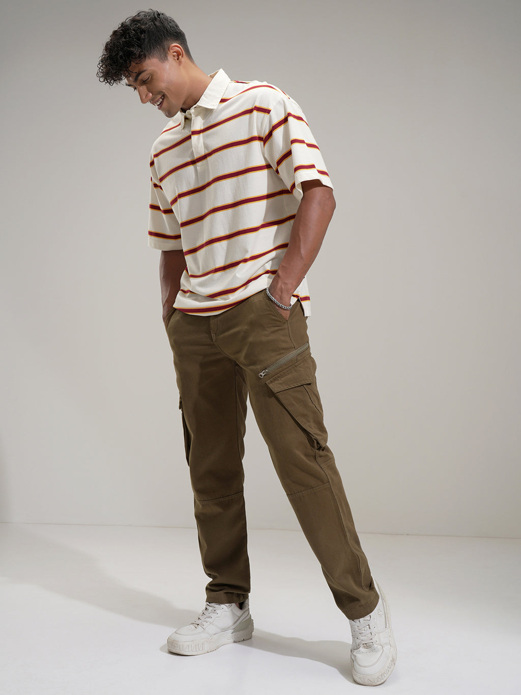 Highlander Men Brown Slim Fit Solid Cargo - Brown - Image 2