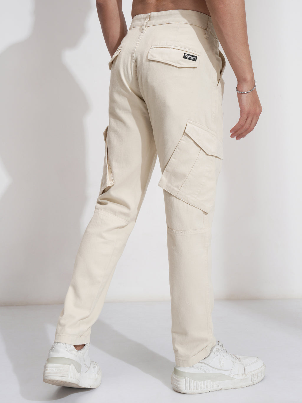 Highlander Men Beige Slim Fit Solid Cargo - Beige - Image 3