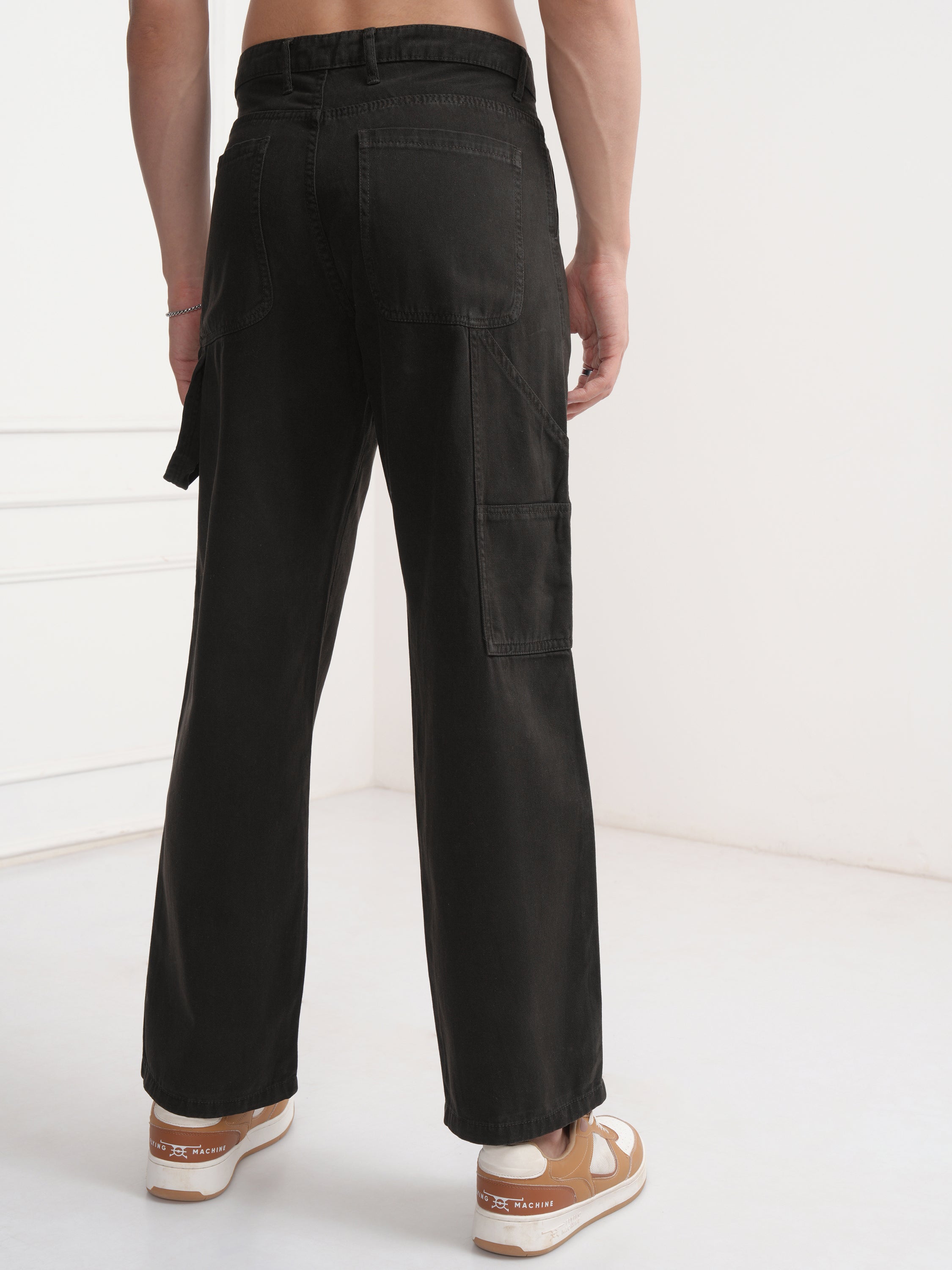 Highlander Men Black Straight Fit Solid Cargo - Black - Image 3