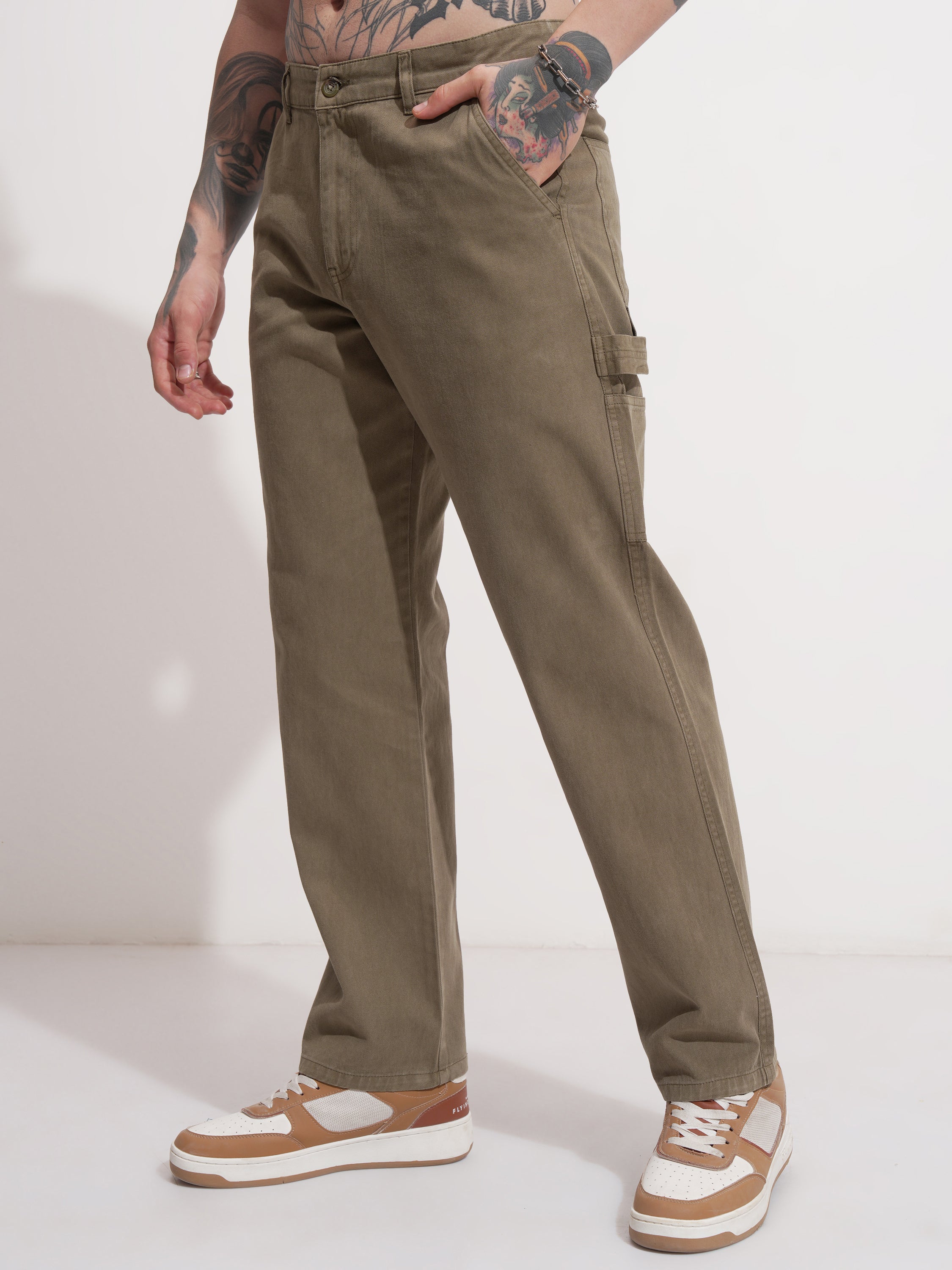 Highlander Men Green Straight Fit Solid Casual Trouser - Green - Image 4
